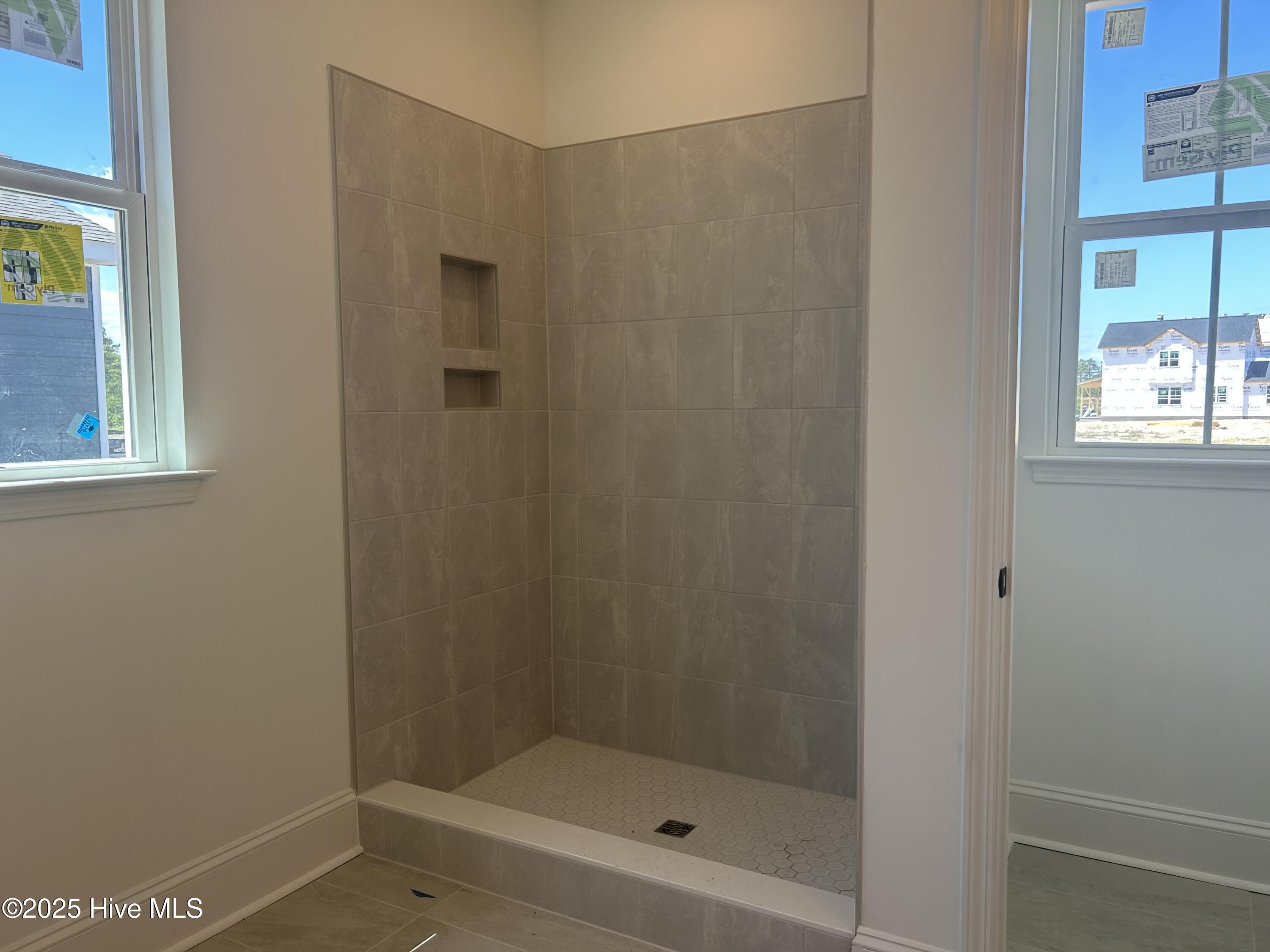 392 Longhill Drive Property Photo 8