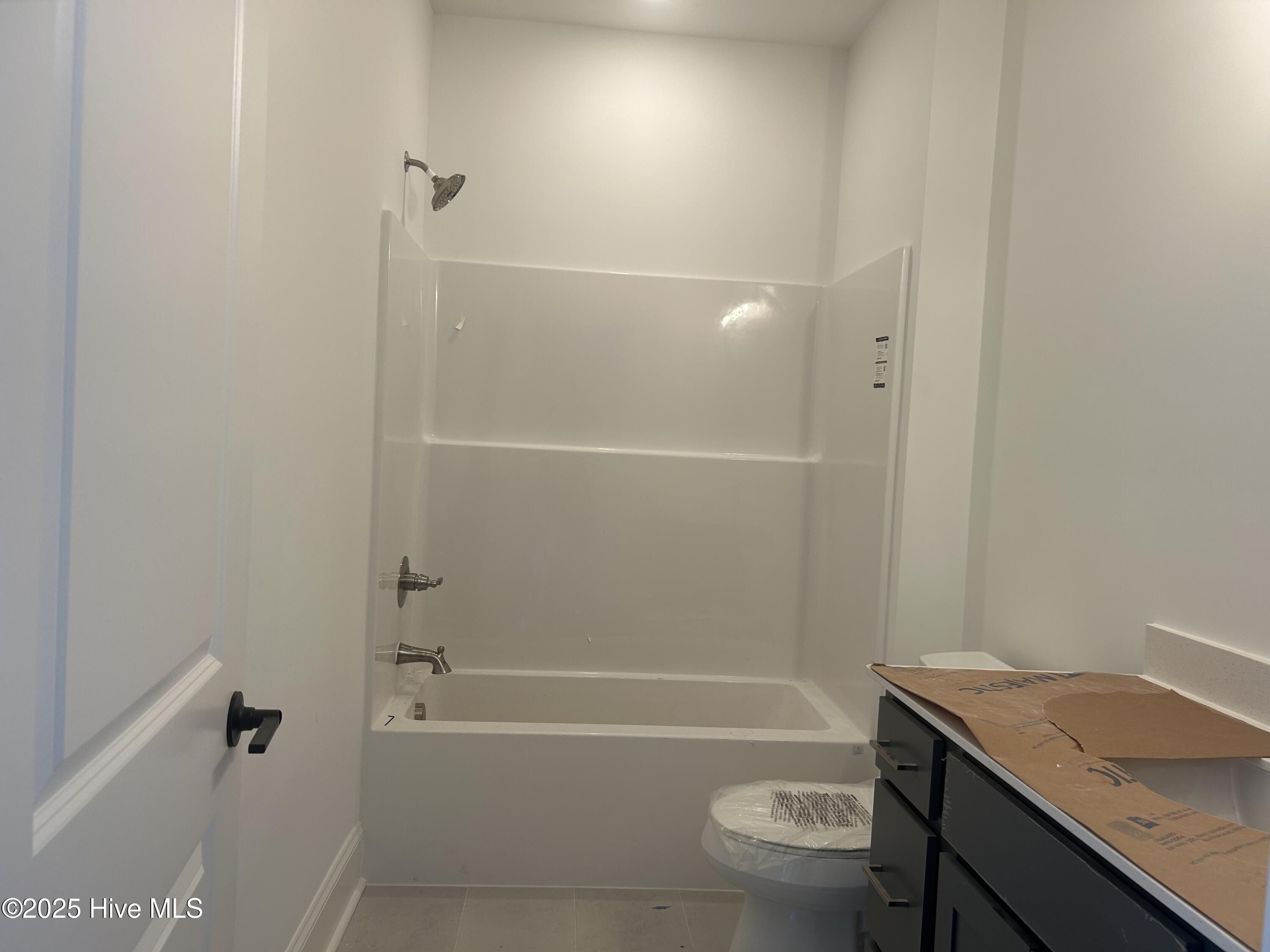 392 Longhill Drive Property Photo 11