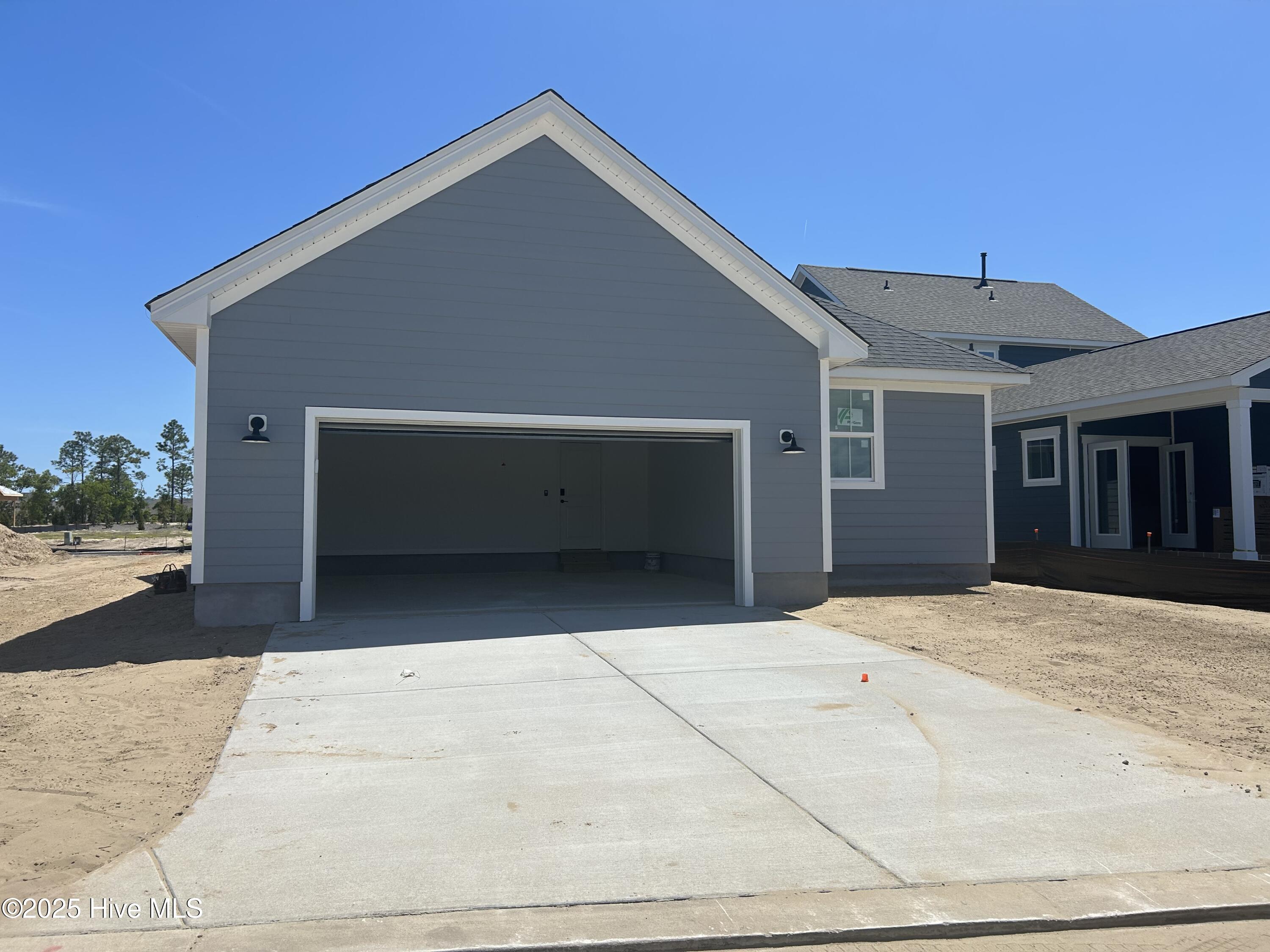 392 Longhill Drive Property Photo 13