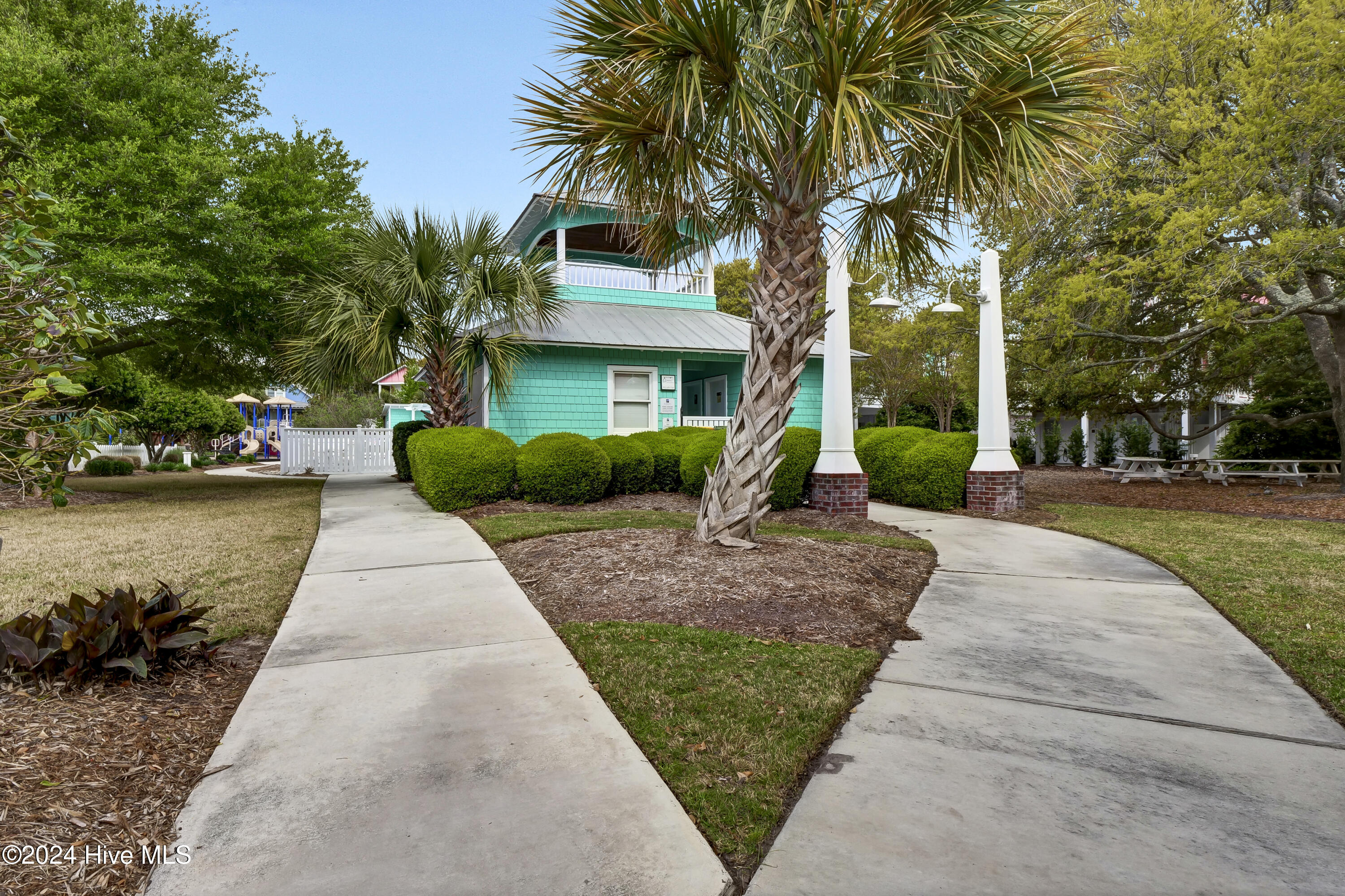 221 Seawatch Way Property Photo 28