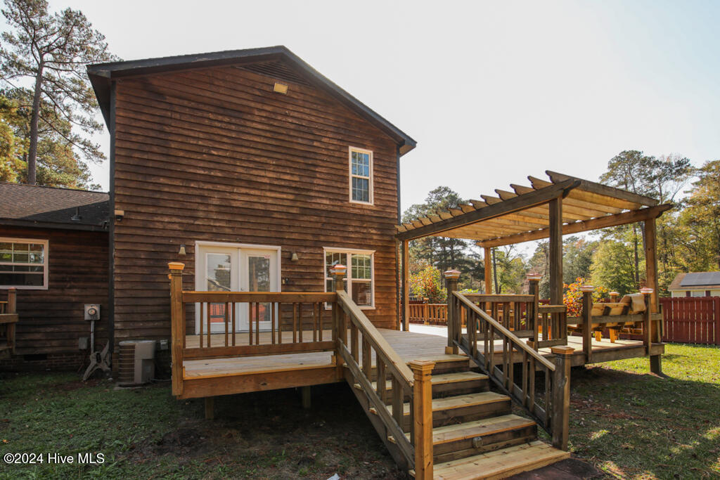 1516 Candlewick Drive Property Photo 2
