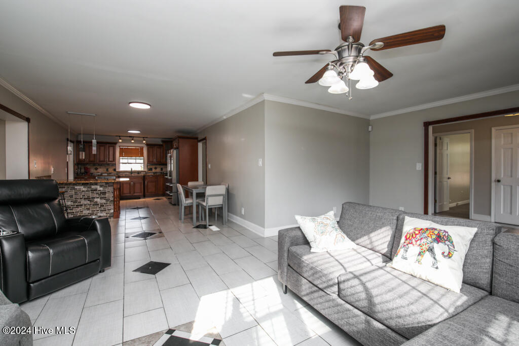 1516 Candlewick Drive Property Photo 18