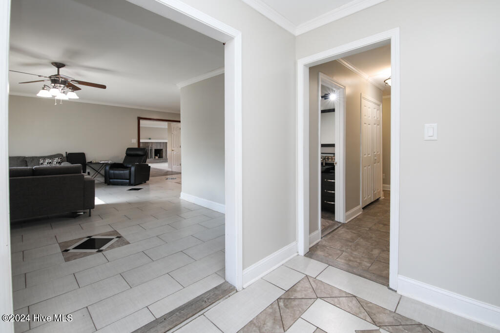 1516 Candlewick Drive Property Photo 22