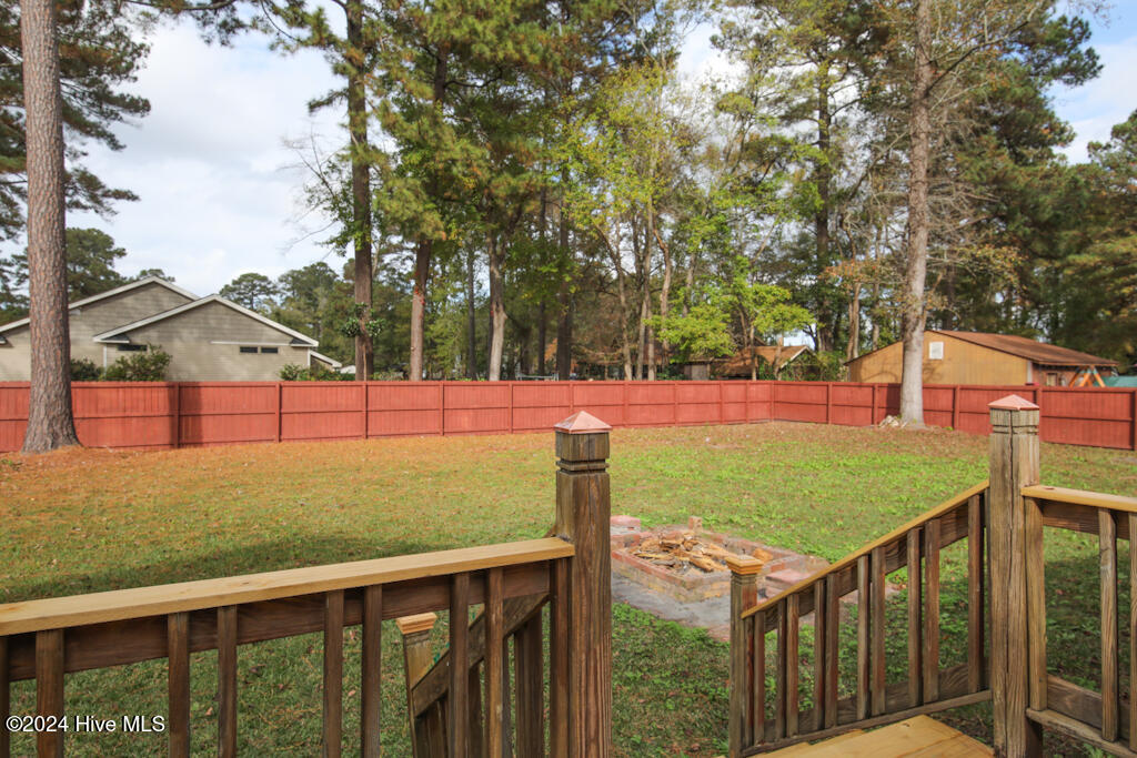 1516 Candlewick Drive Property Photo 43