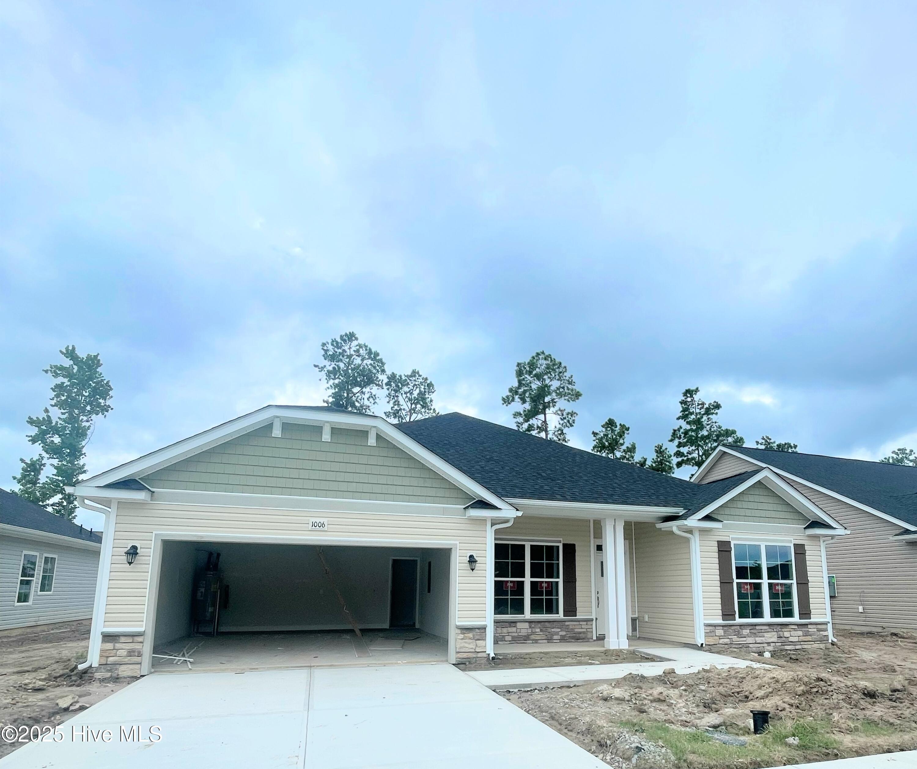 1006 Midnight Bourbon Manor Property Photo 1