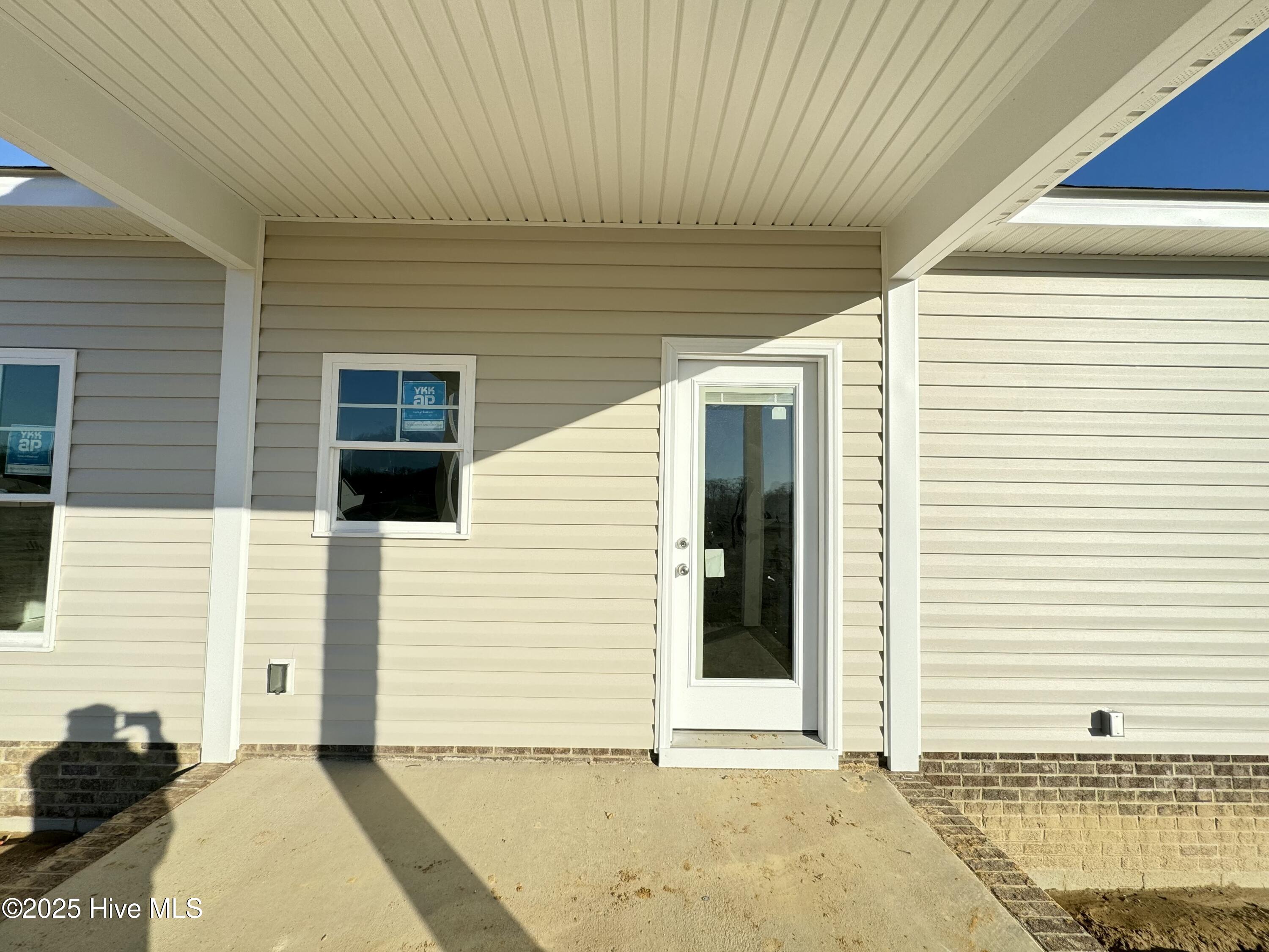 201 Dunbar Hill Drive Property Photo 6