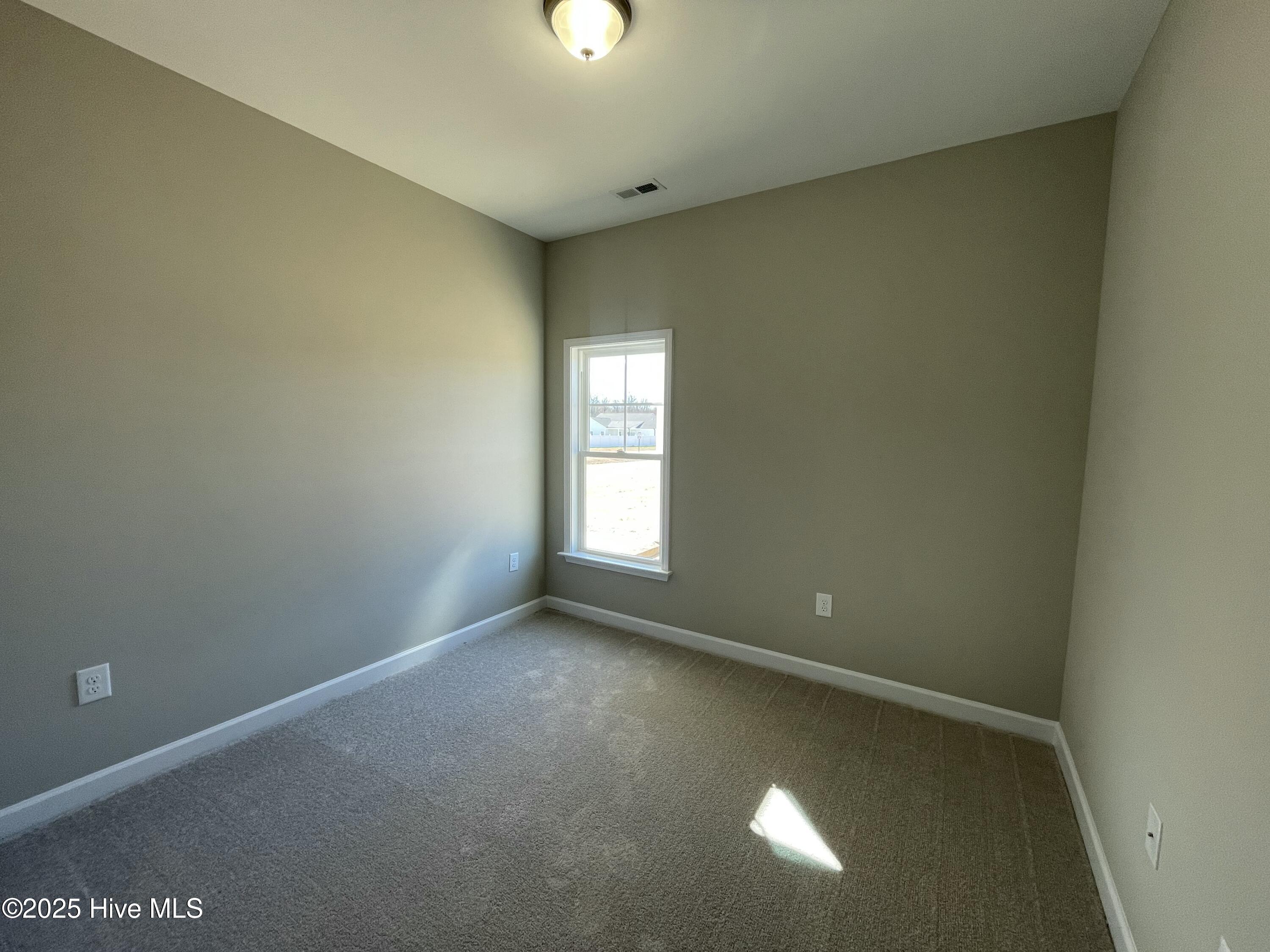 201 Dunbar Hill Drive Property Photo 16