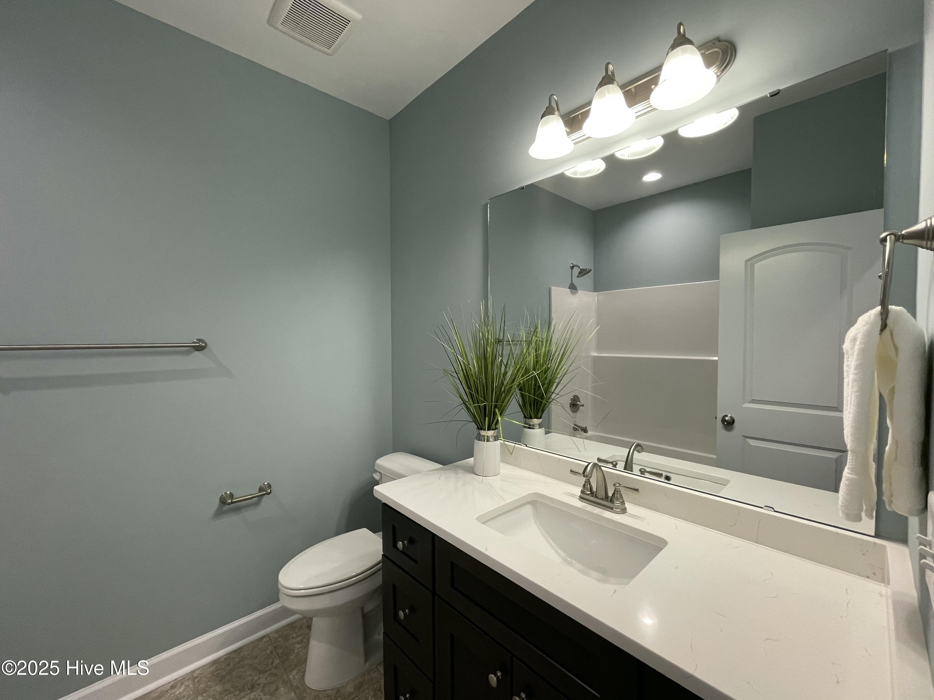 201 Dunbar Hill Drive Property Photo 18