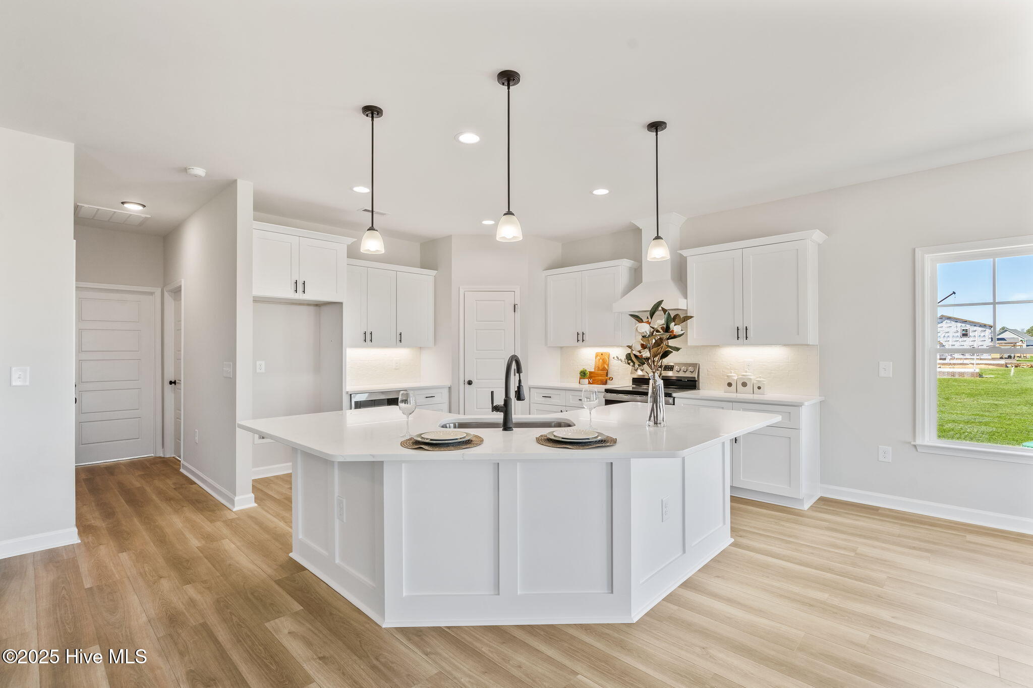 1405 Stoney Creek Church Road Property Photo 12