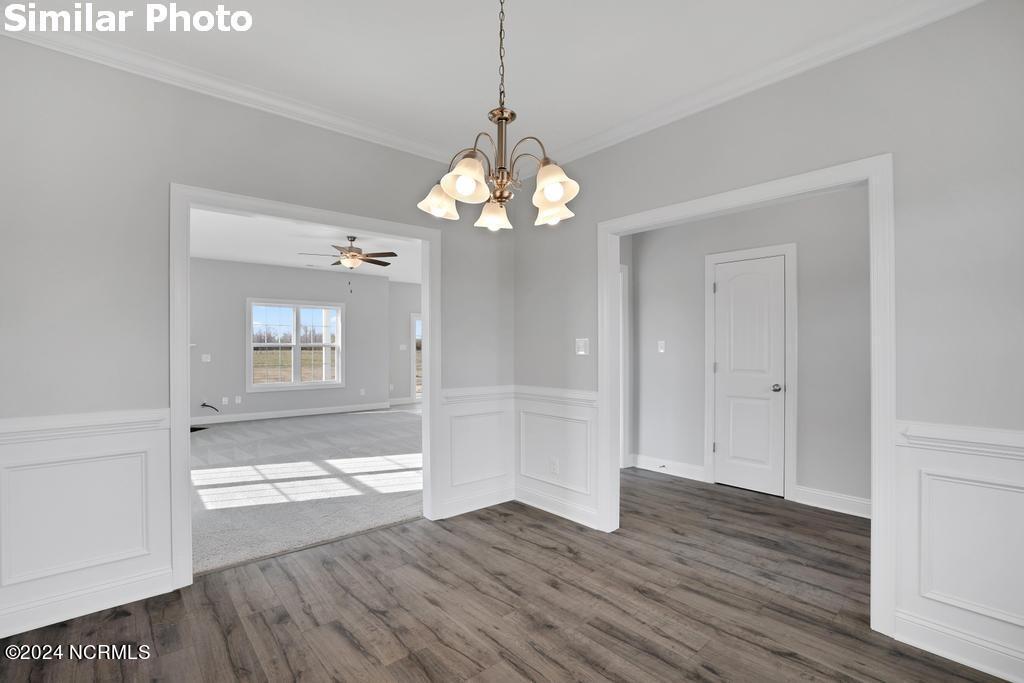 413 W Black Water Lane Property Photo 10