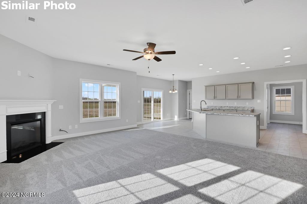 413 W Black Water Lane Property Photo 11
