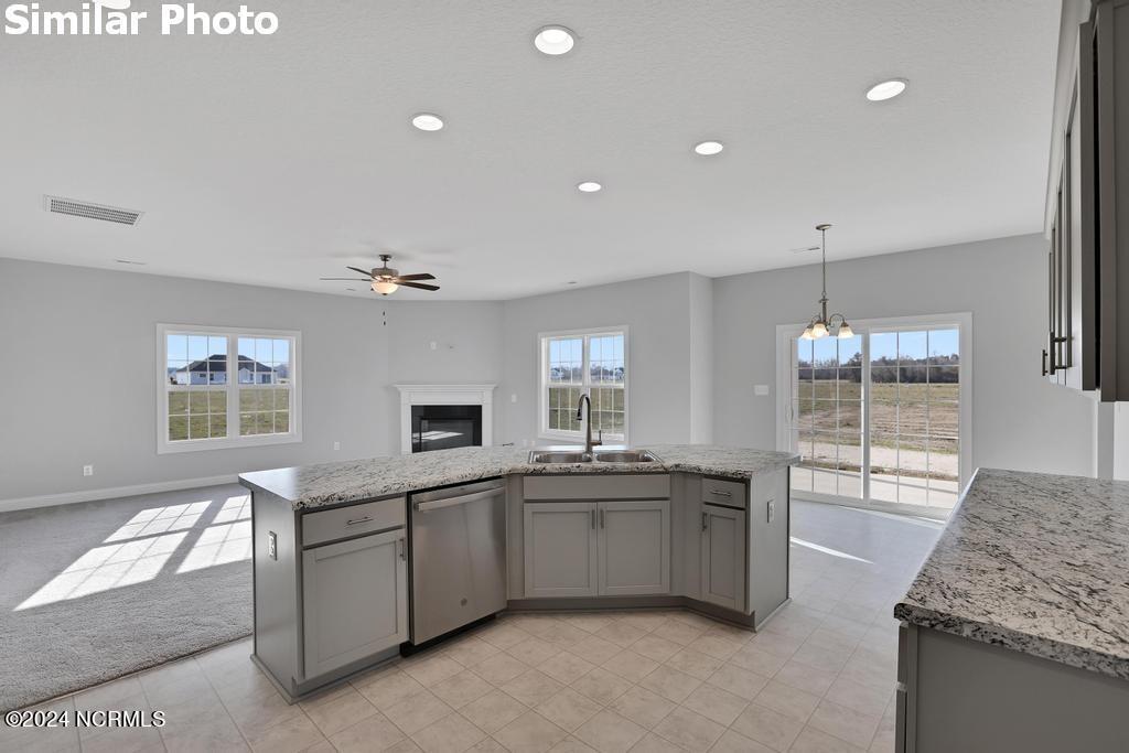413 W Black Water Lane Property Photo 16