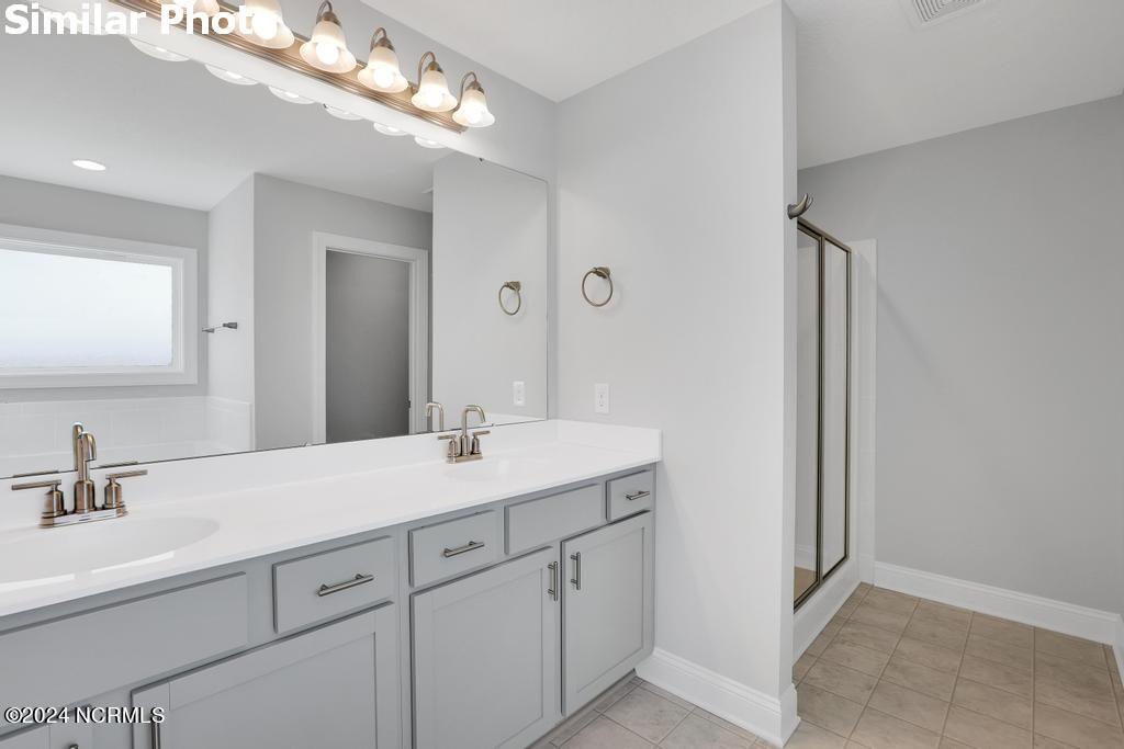 413 W Black Water Lane Property Photo 25