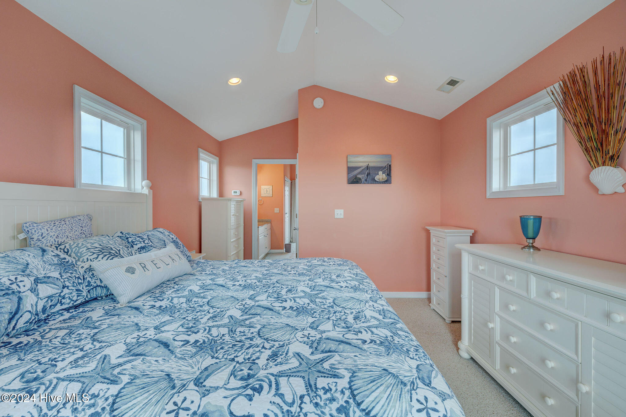 132 Reeves Street Property Photo 29