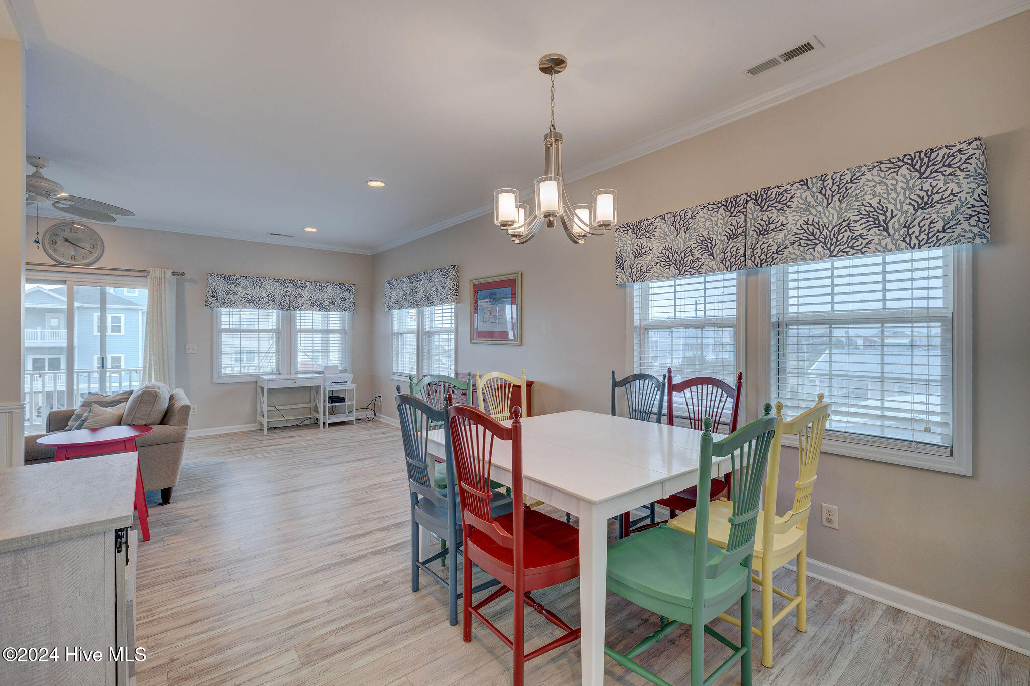 132 Reeves Street Property Photo 41