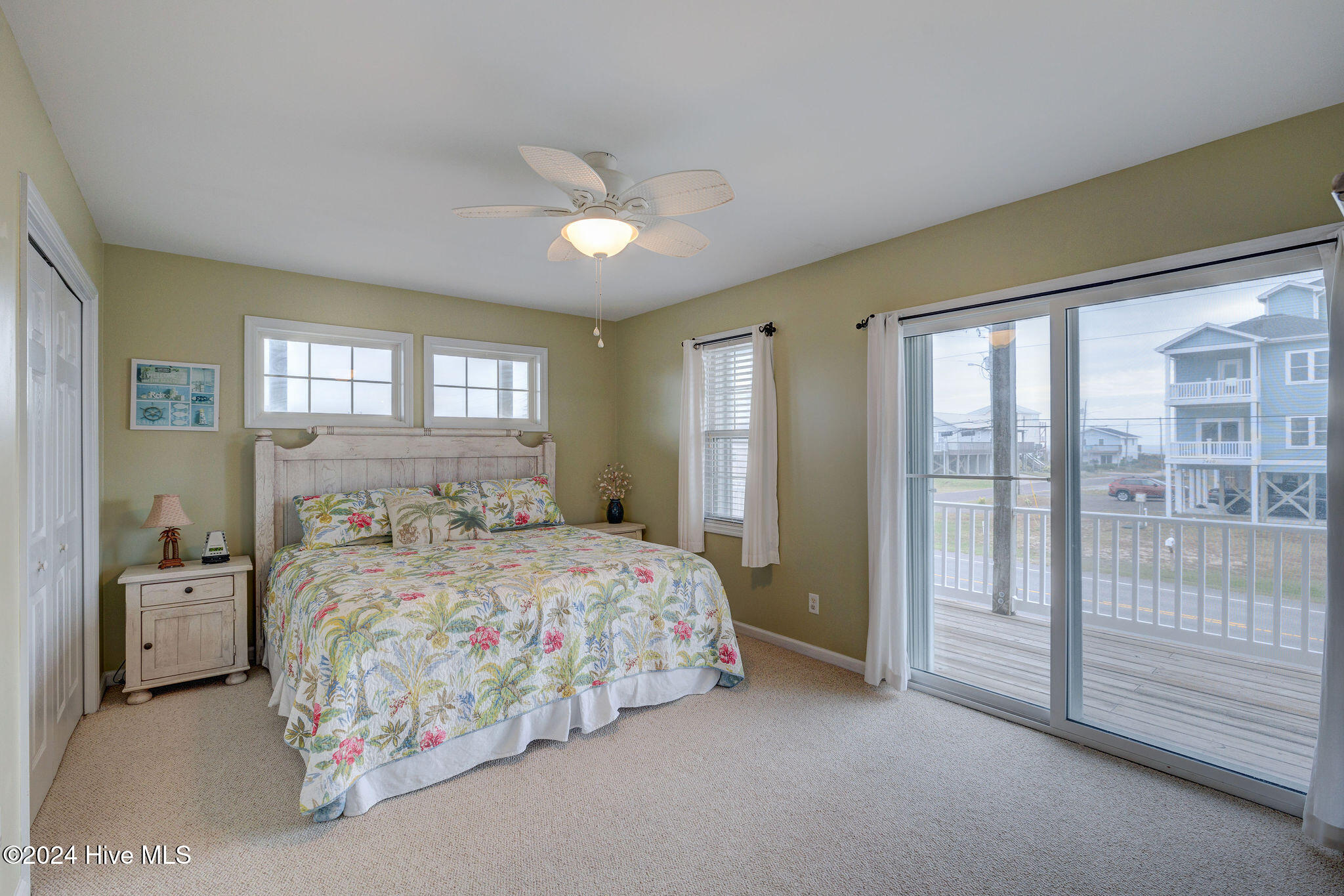 132 Reeves Street Property Photo 54