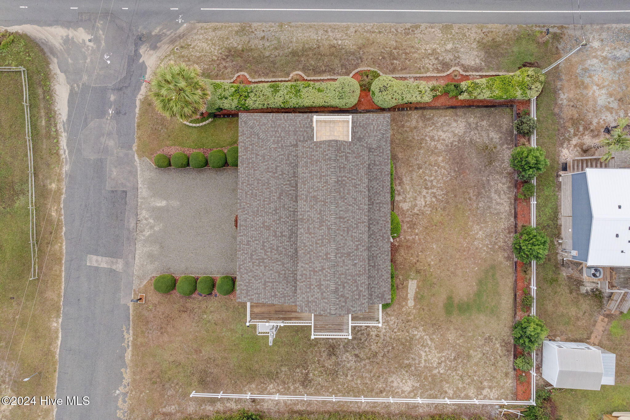 132 Reeves Street Property Photo 60