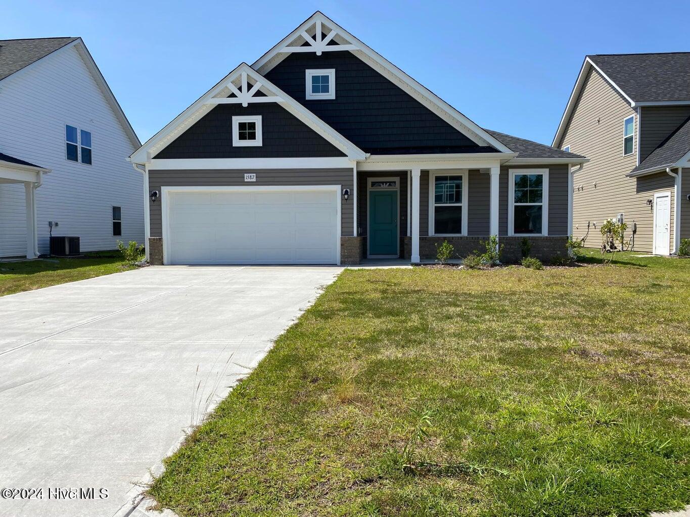 1587 Carmelina Drive Property Photo 1