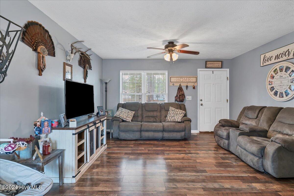 114 Starling Street Property Photo 22