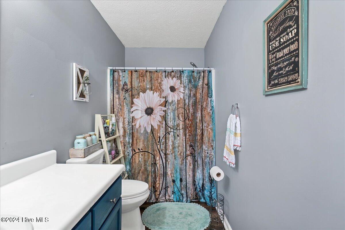 114 Starling Street Property Photo 32