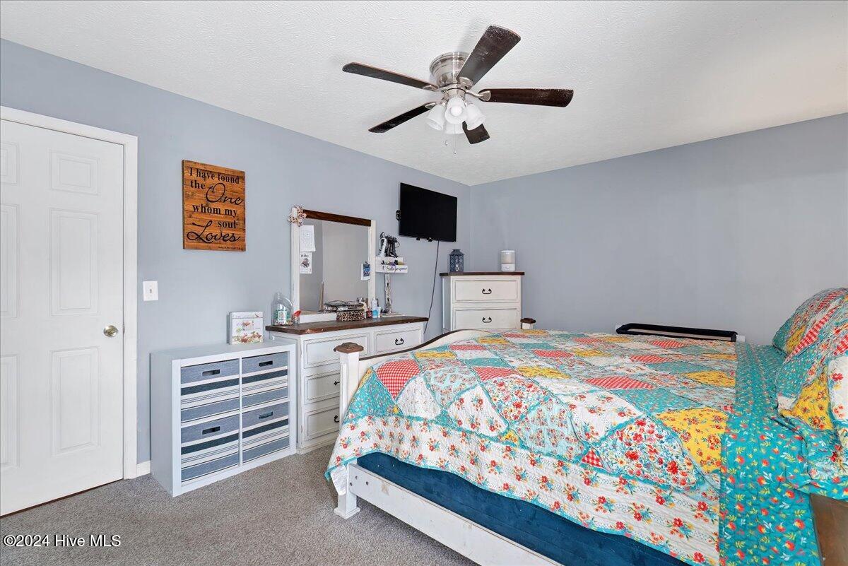 114 Starling Street Property Photo 33