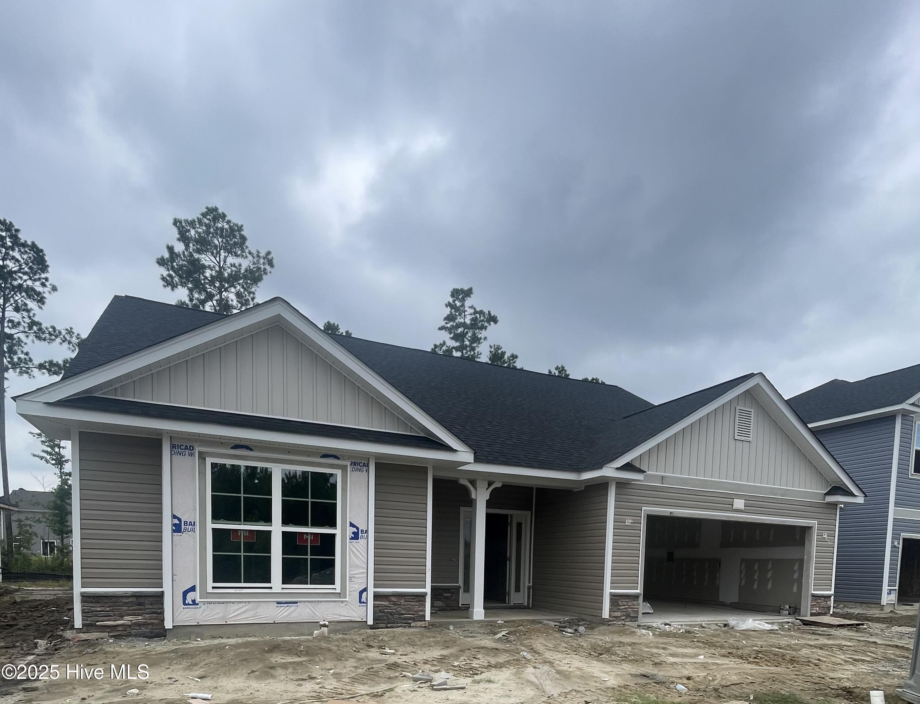 1004 Midnight Bourbon Manor Property Photo 1