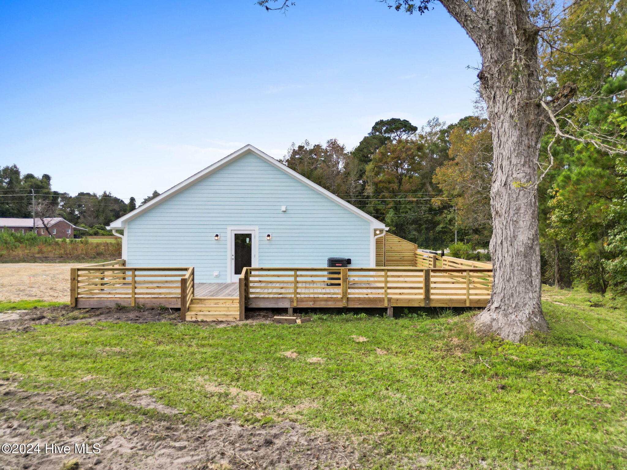 1070 Midway Road Property Photo 9