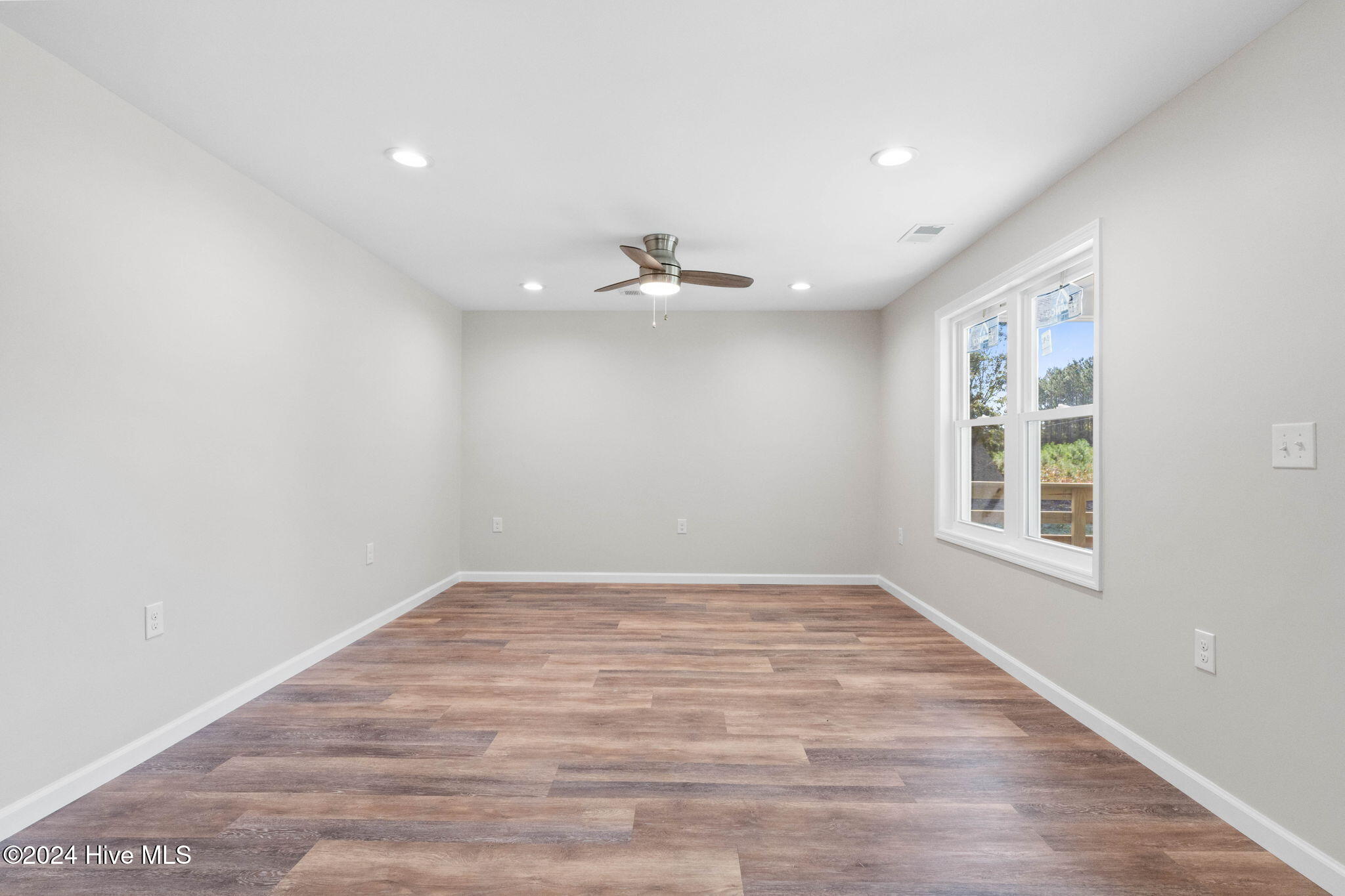 1070 Midway Road Property Photo 15