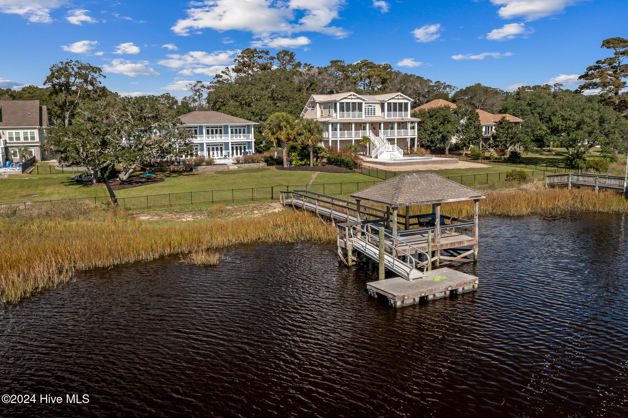 220 Shoreline Drive Property Photo 67