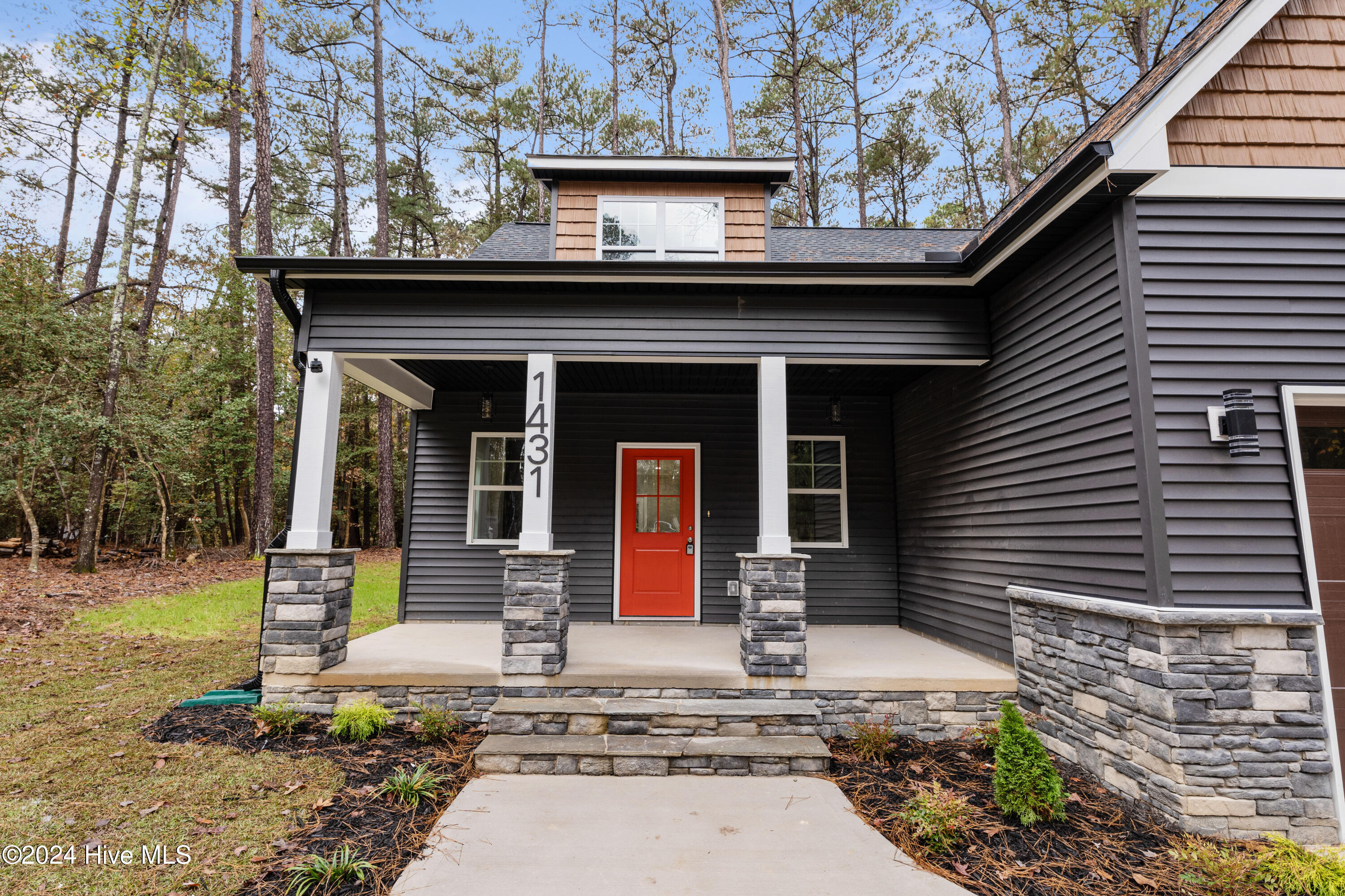 1431 Alabama Avenue Property Photo 7