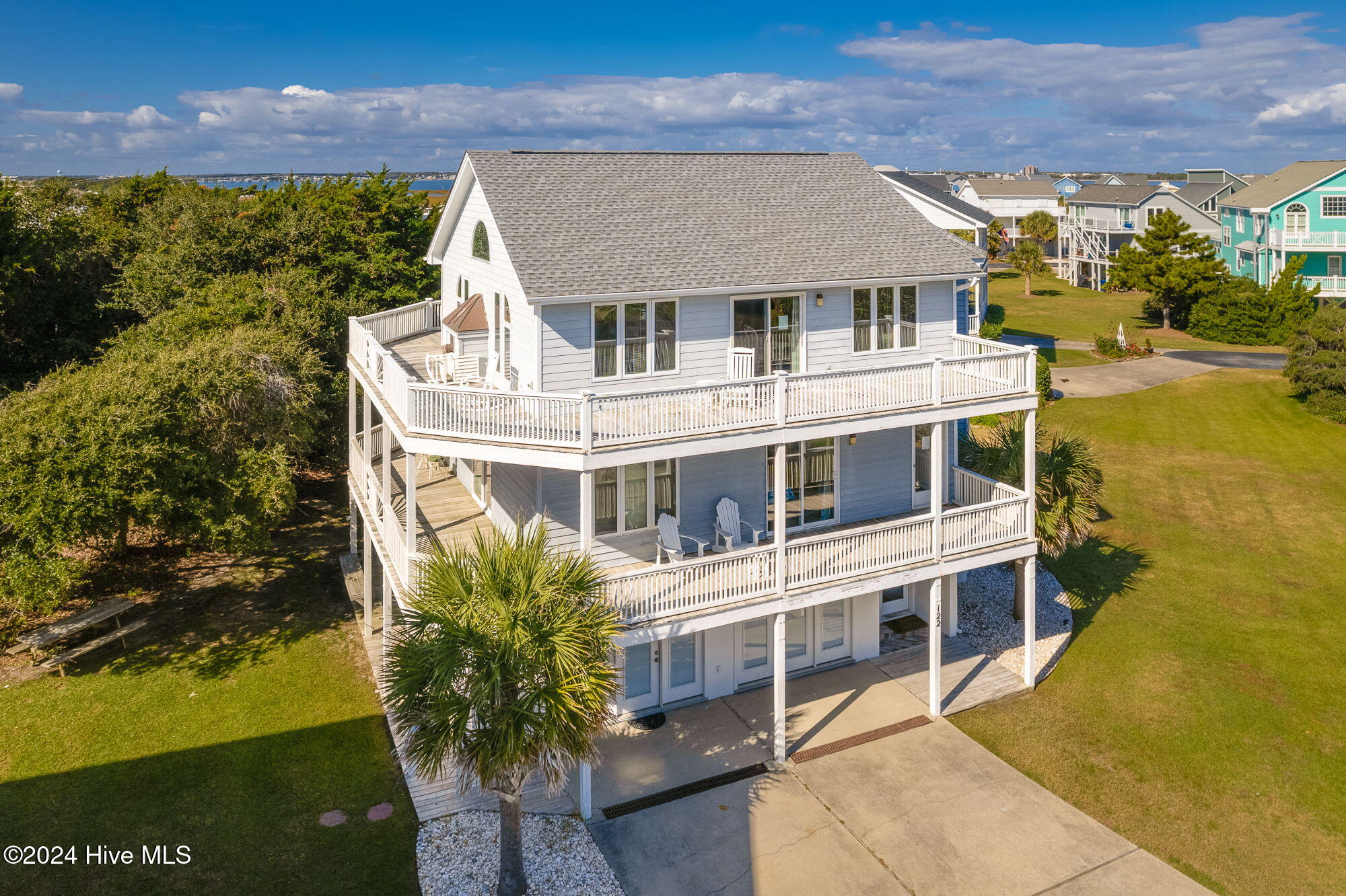 122 Island Quay Court Property Photo 1