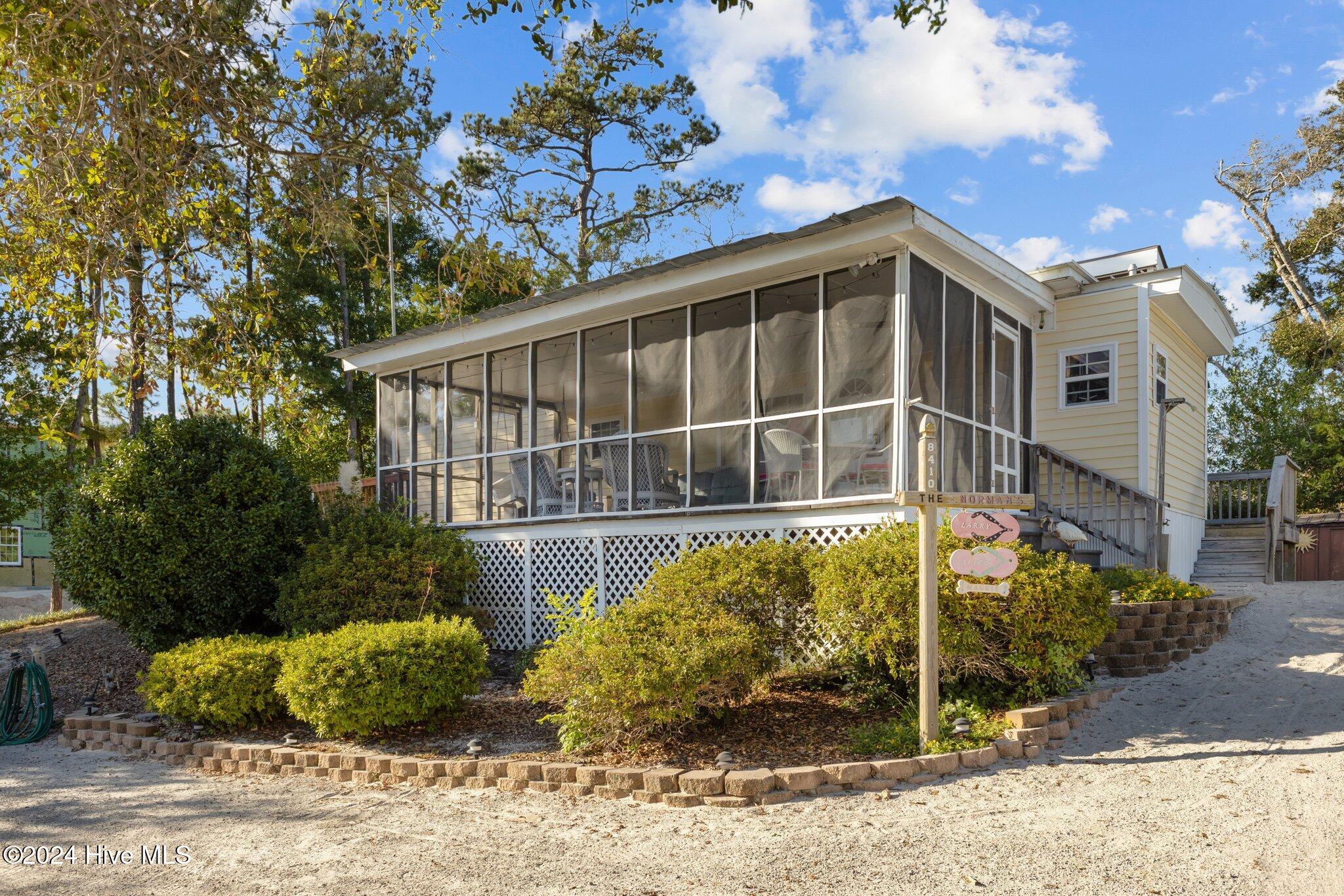 8410 Canal Drive Property Photo 1