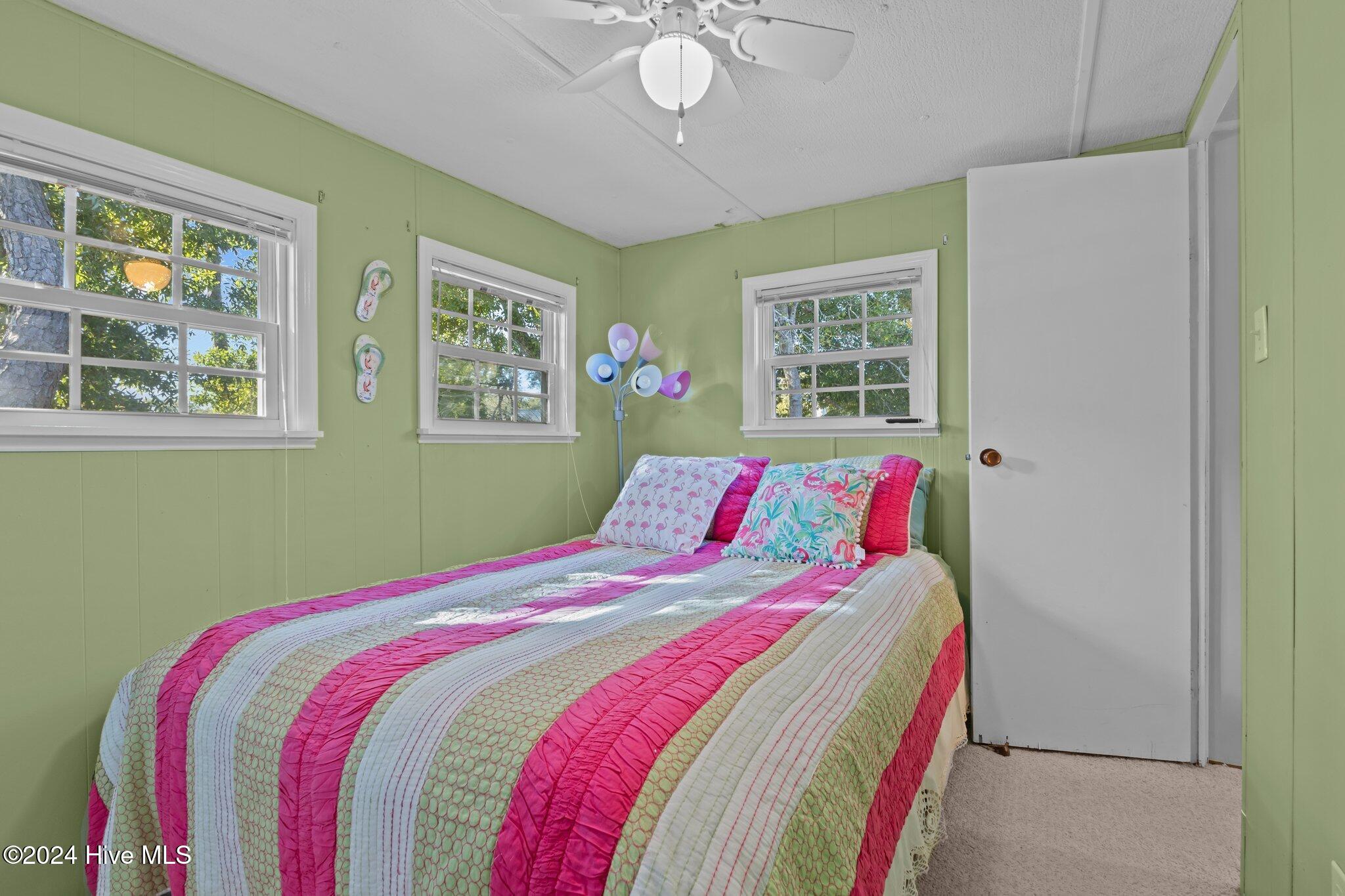 8410 Canal Drive Property Photo 4