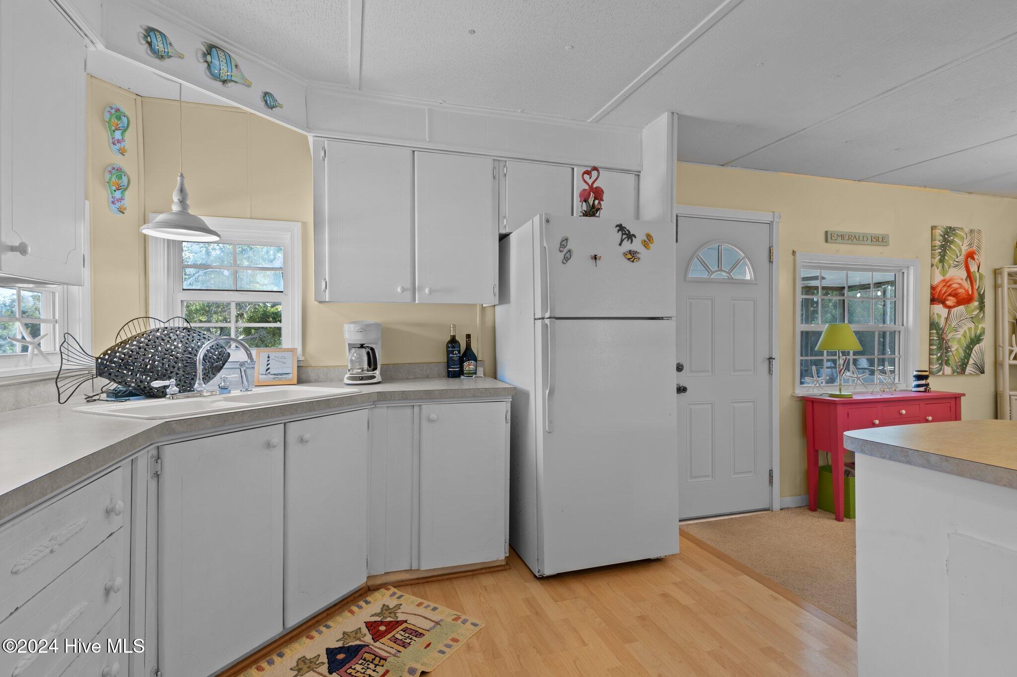 8410 Canal Drive Property Photo 17