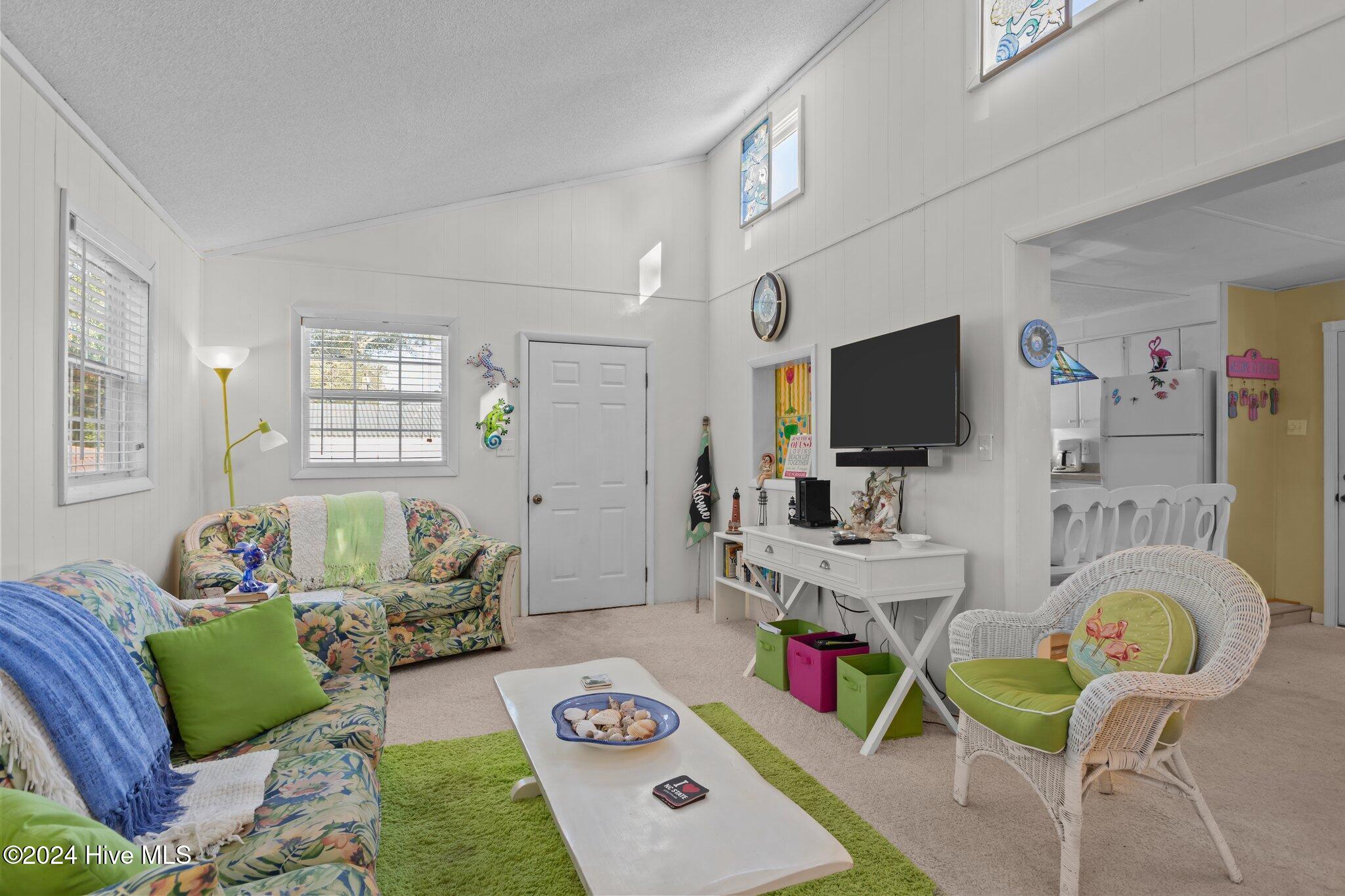 8410 Canal Drive Property Photo 25