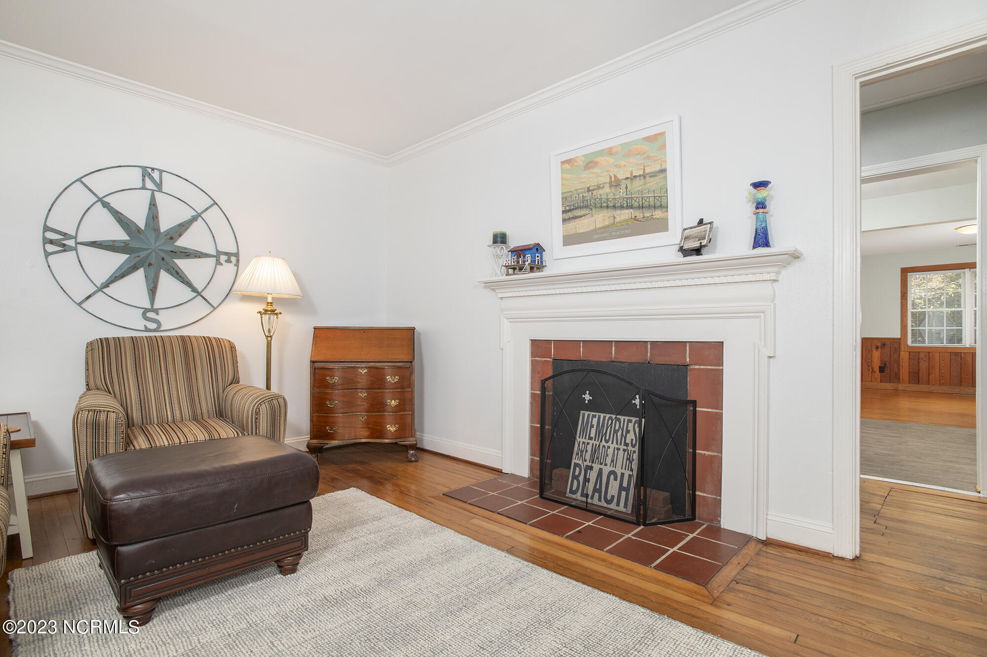 1531 Ann Street Property Photo 6