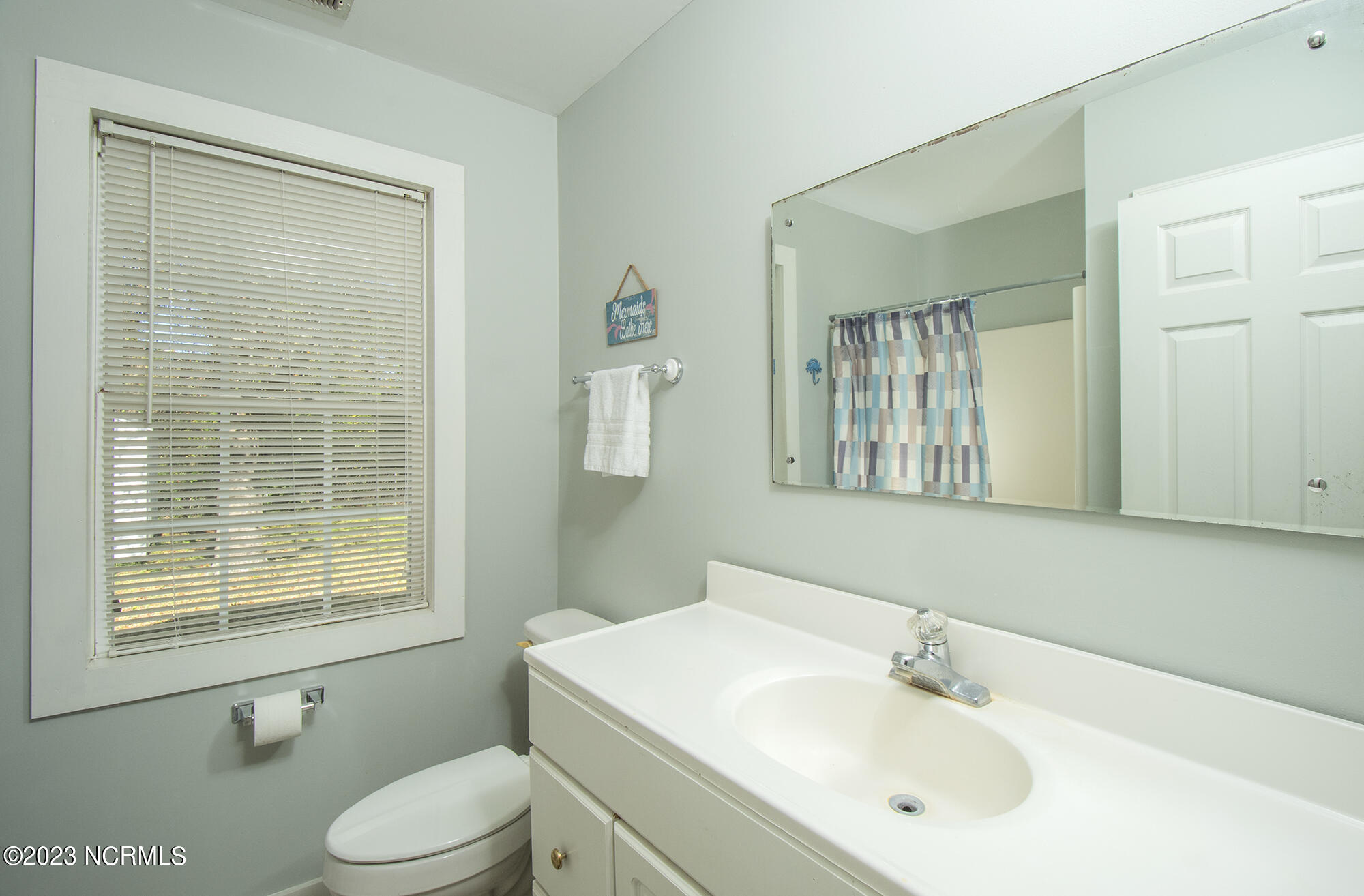1531 Ann Street Property Photo 20