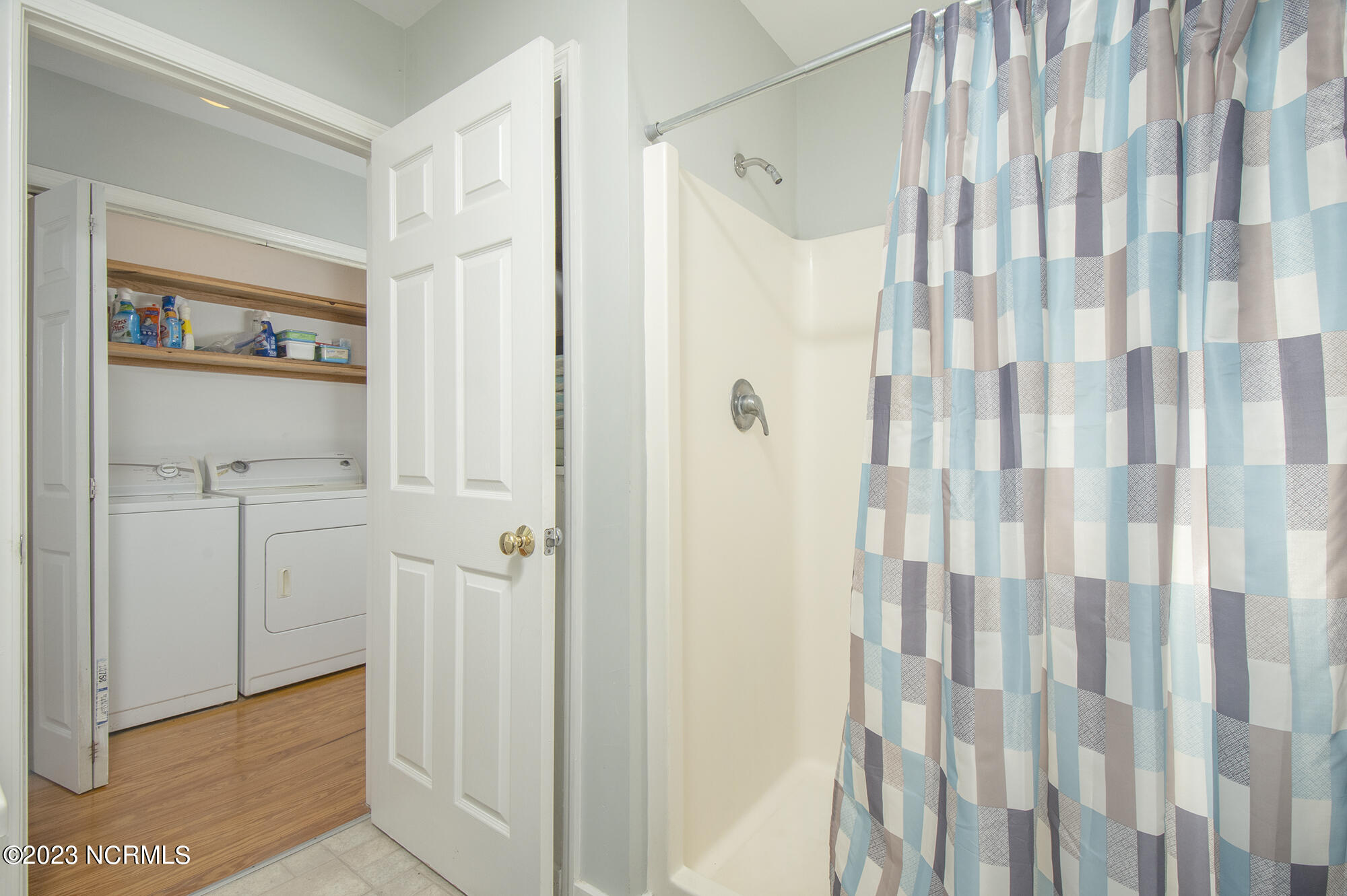 1531 Ann Street Property Photo 21