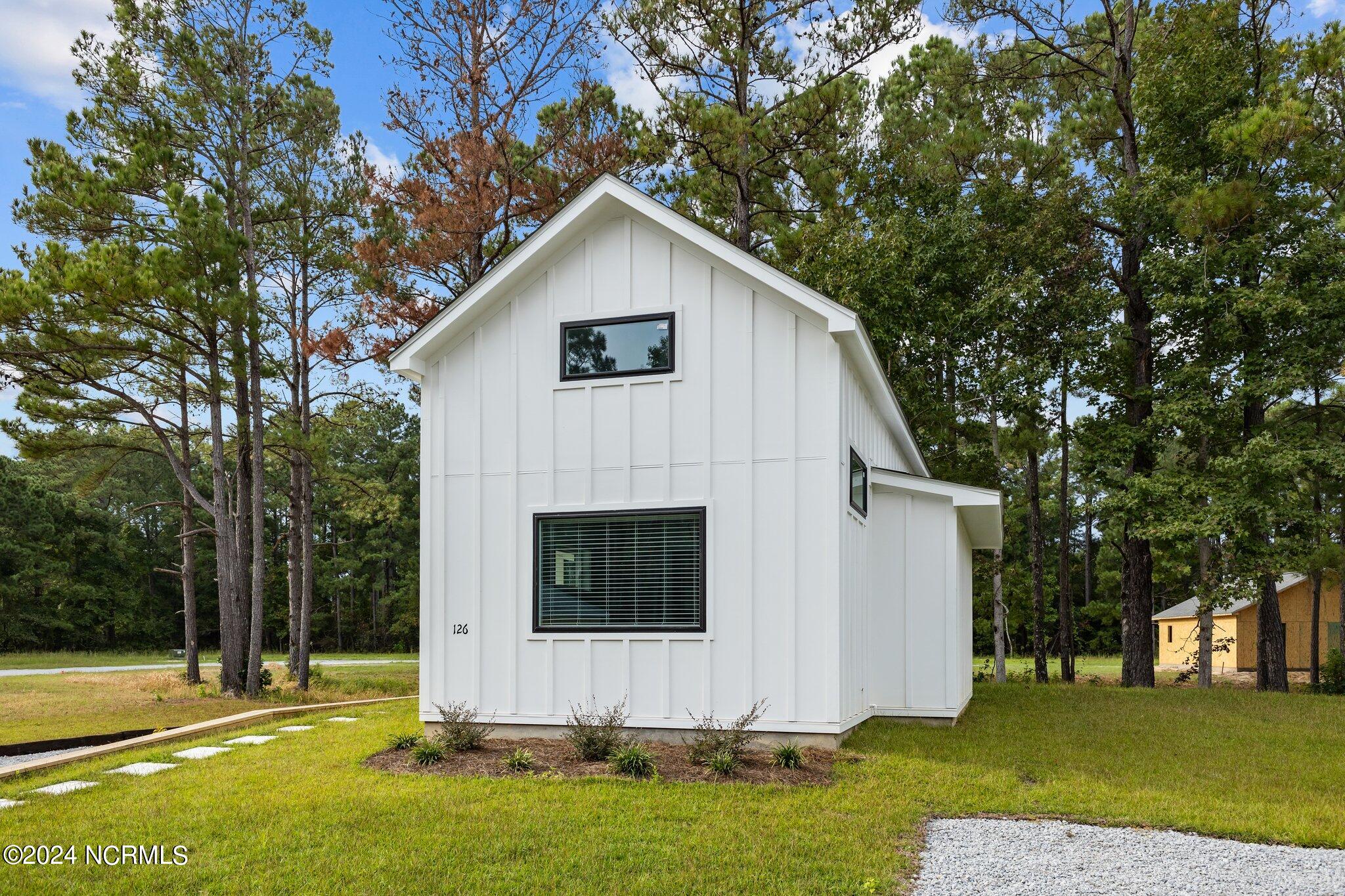 126 Long Pond Loop Property Photo 3