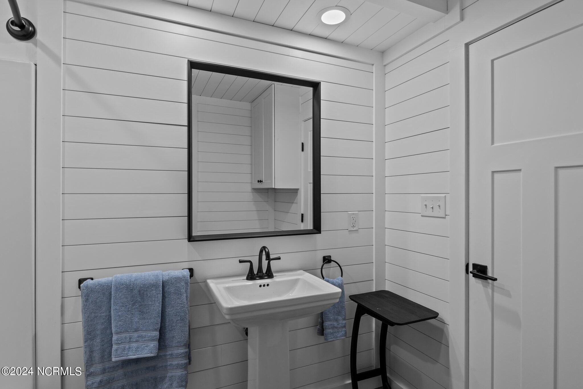 126 Long Pond Loop Property Photo 25