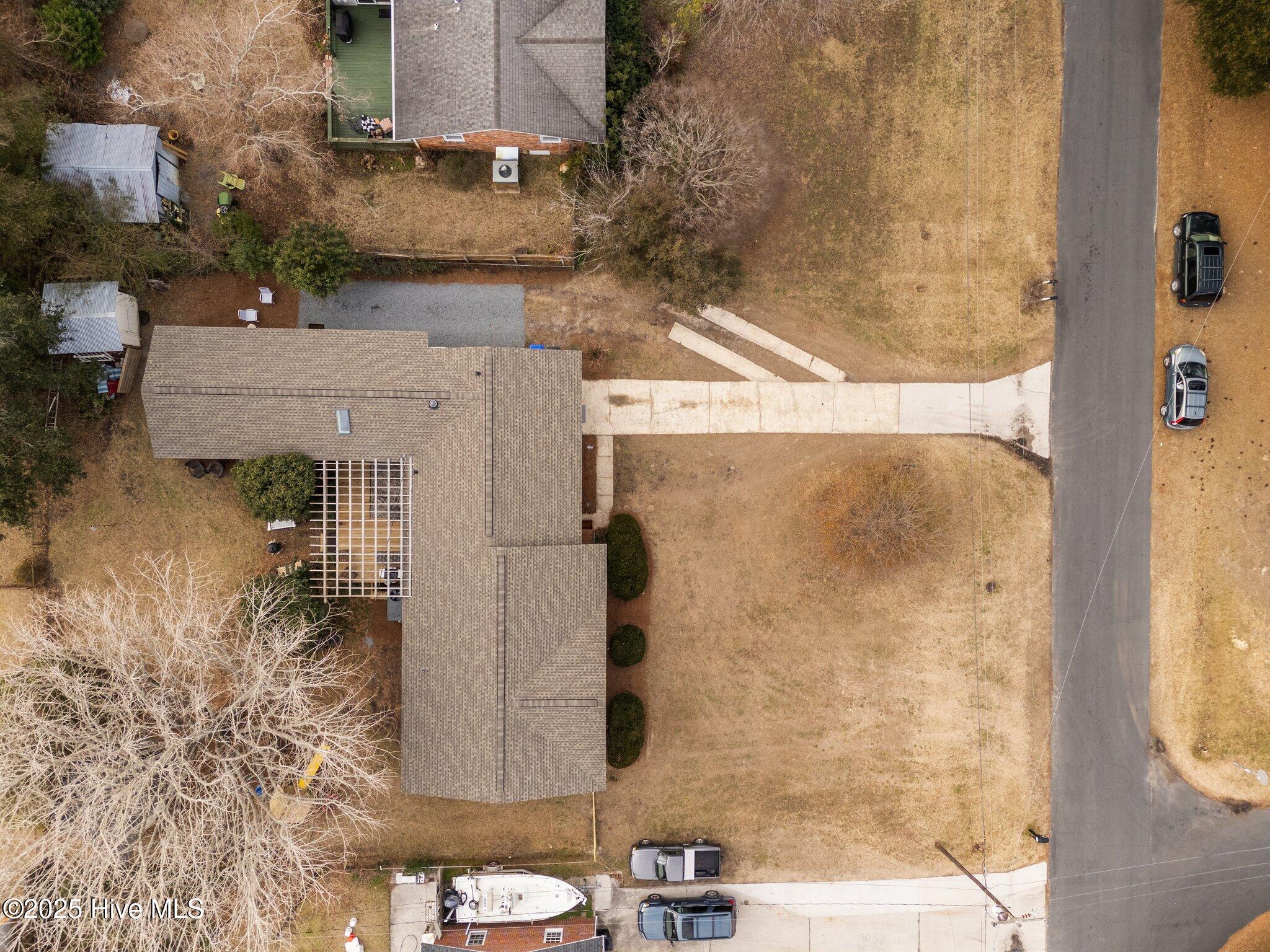 201 Monterey Drive Property Photo 45