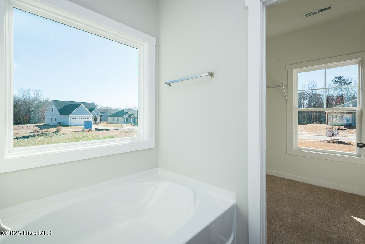 286 Yellowwood Avenue Property Photo 18