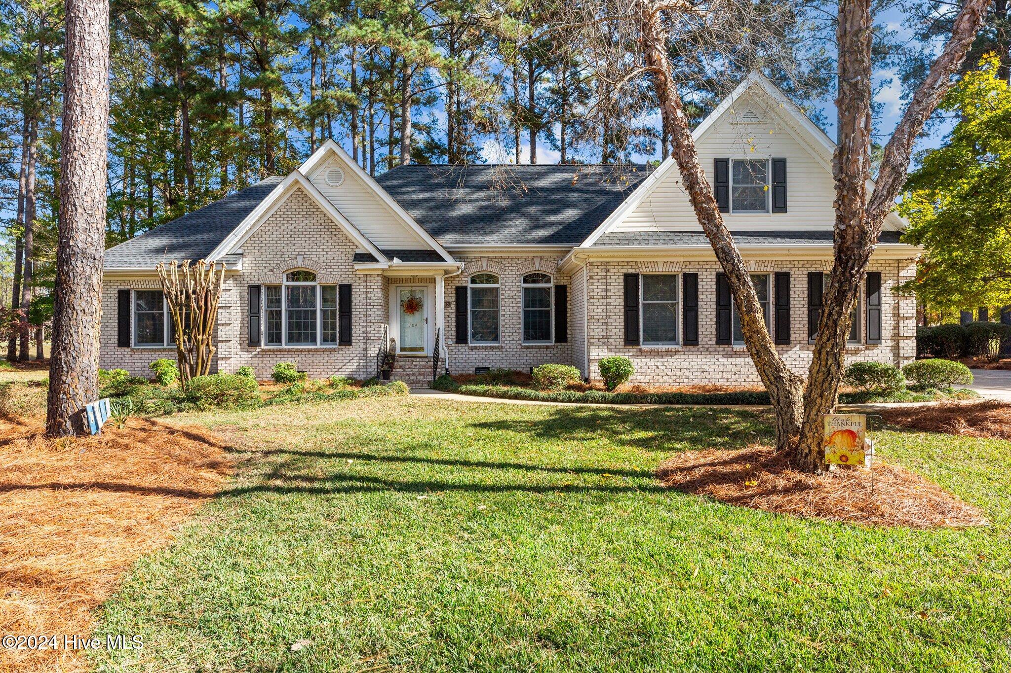 104 Wye Way Property Photo 1