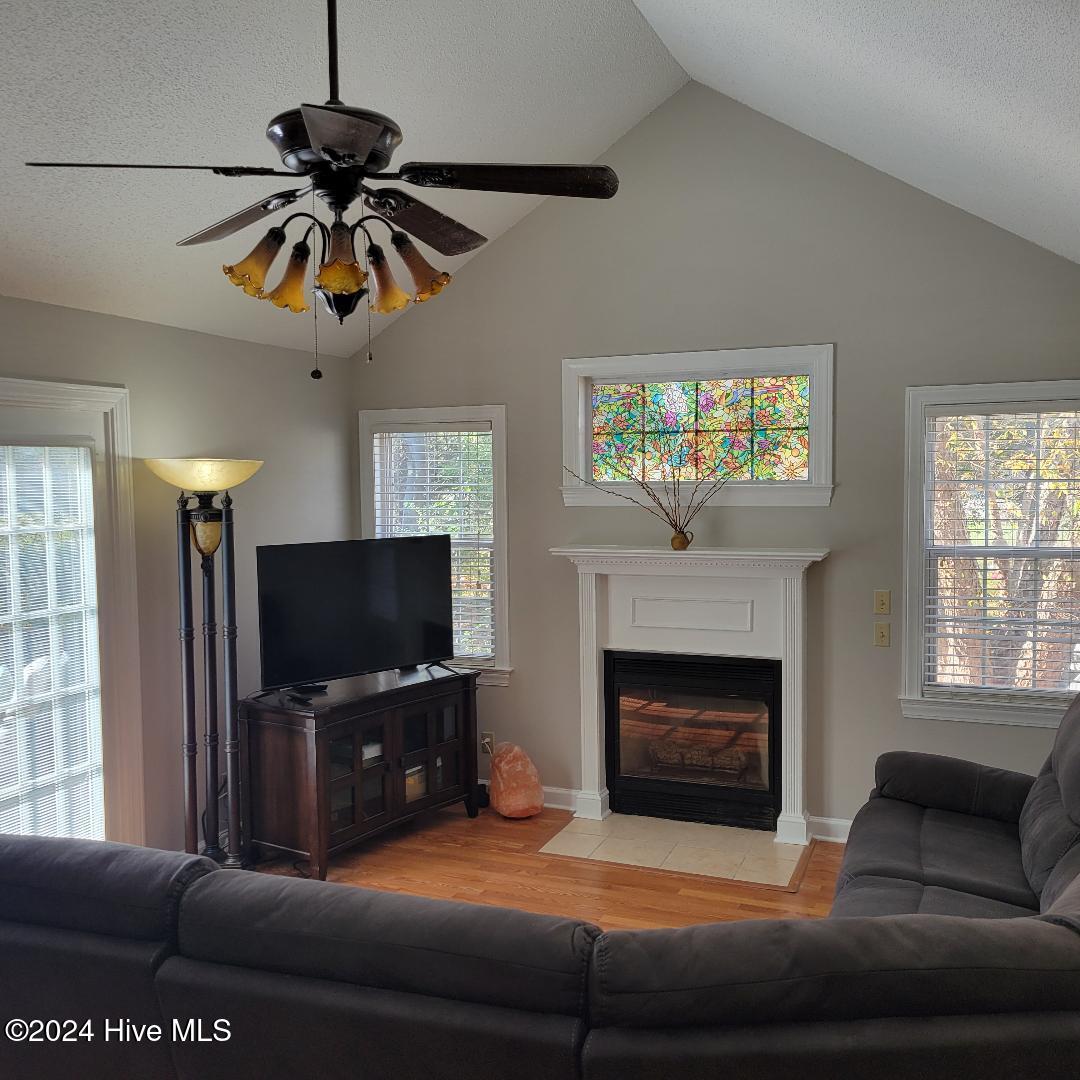 223 John Avenue Property Photo 13