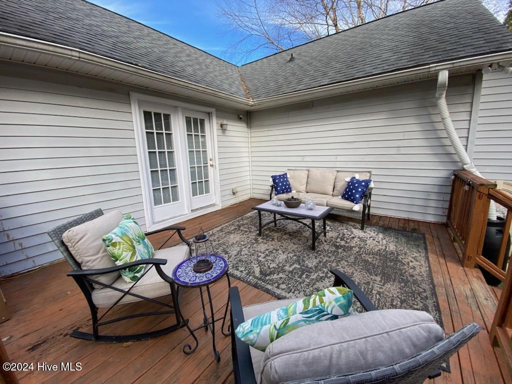 223 John Avenue Property Photo 17