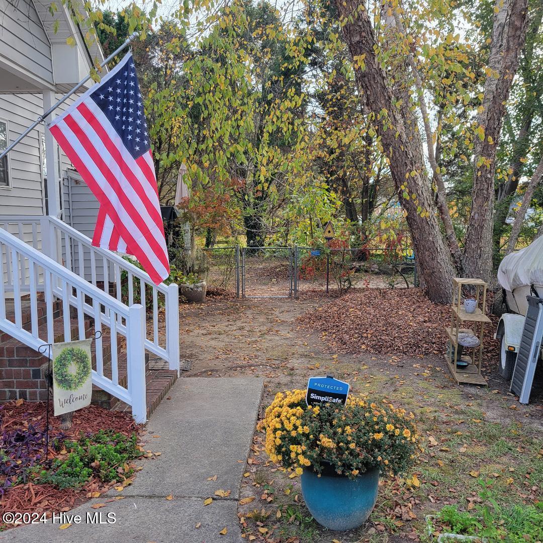 223 John Avenue Property Photo 25