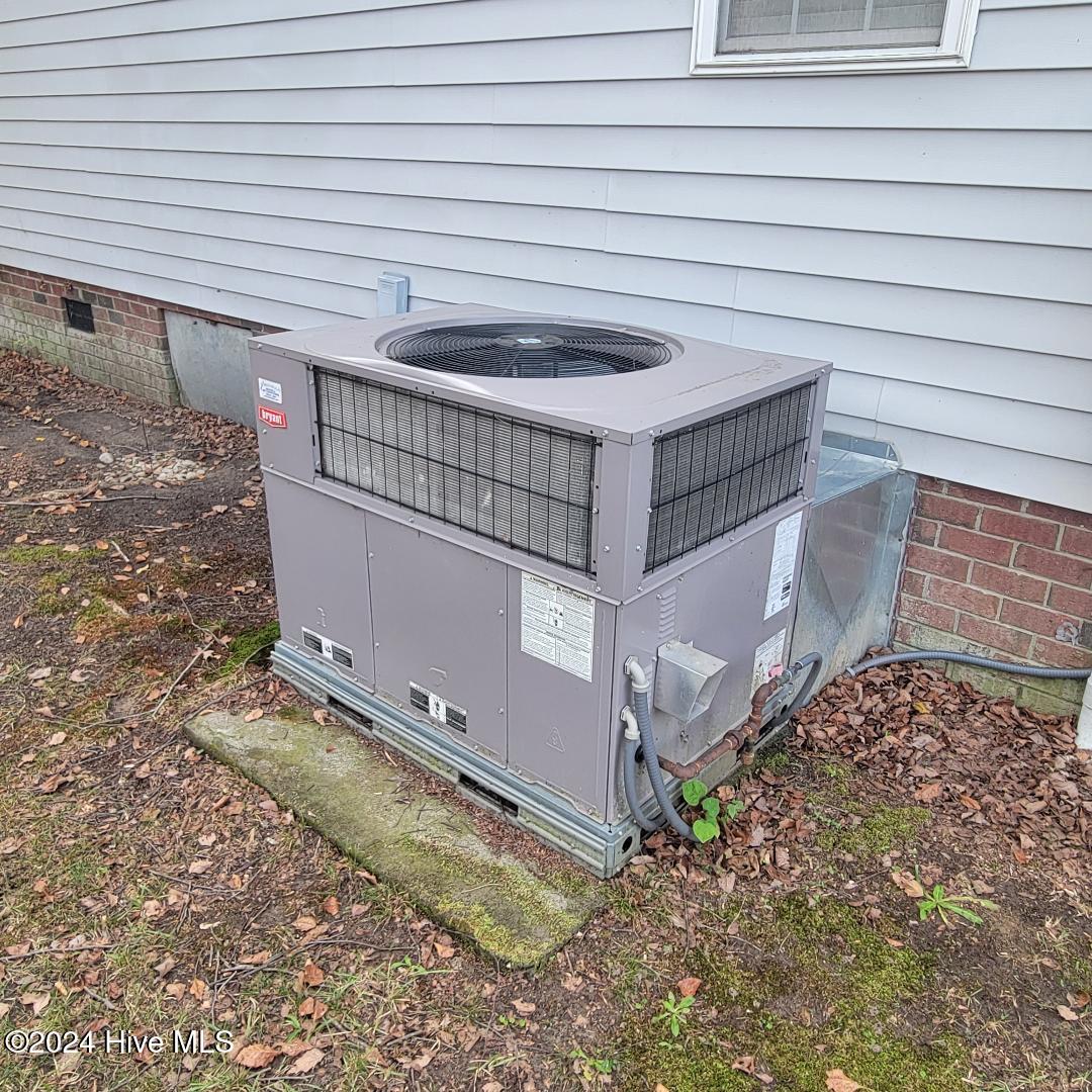 223 John Avenue Property Photo 29