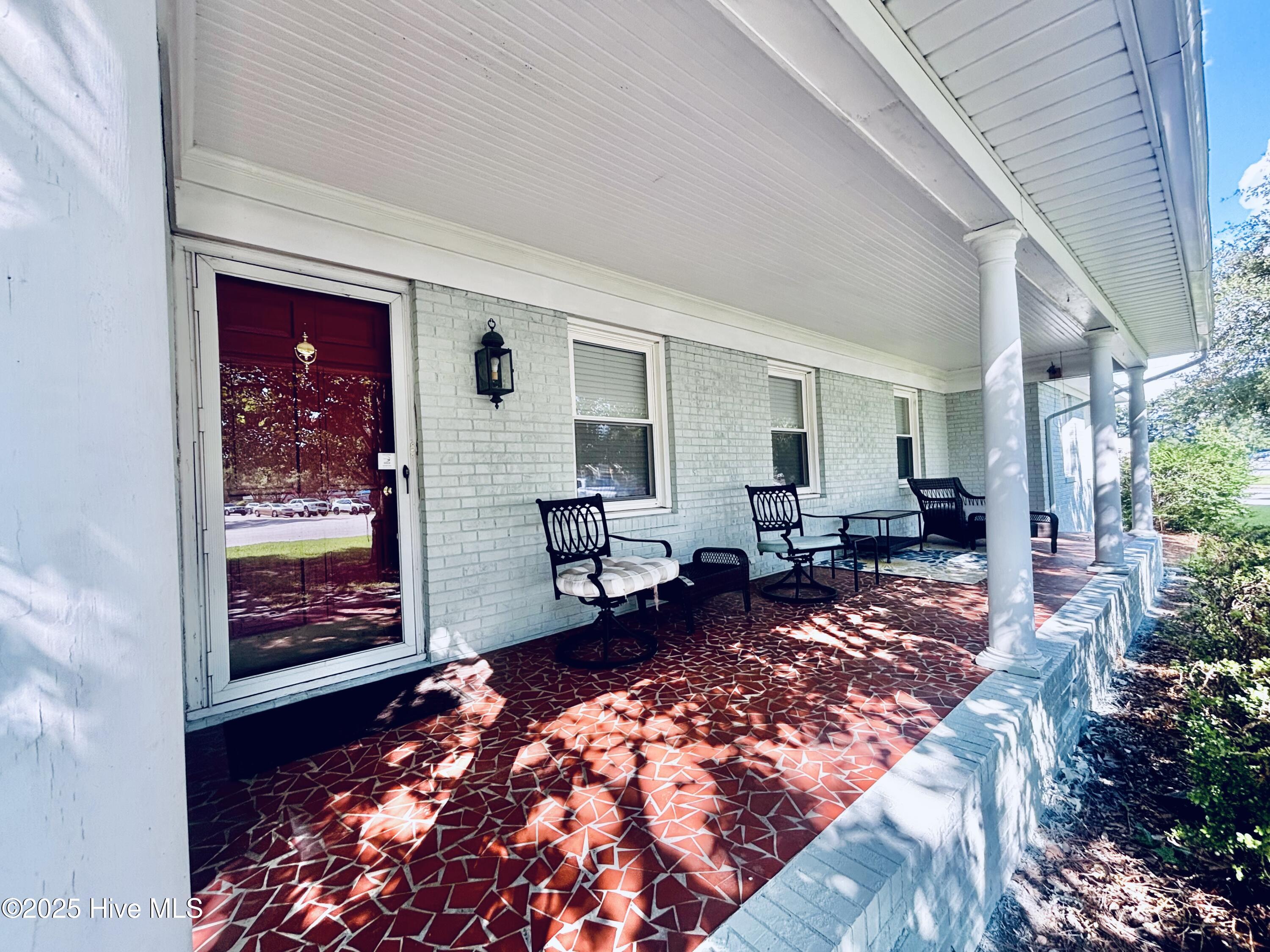 2306 Charles Boulevard Property Photo 2
