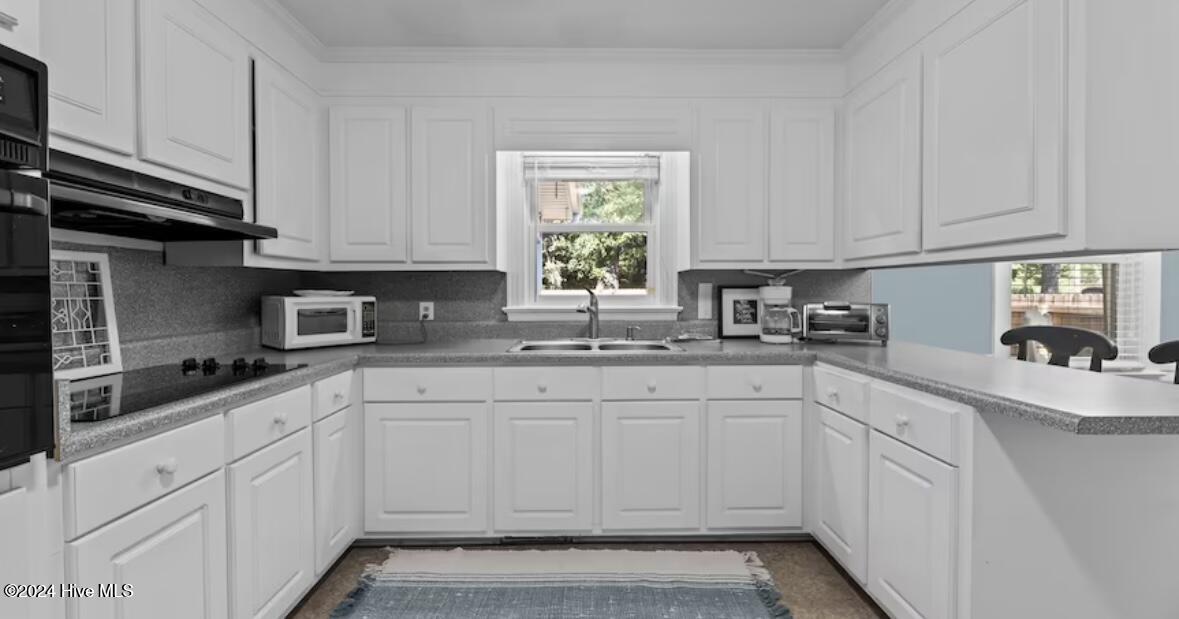 2306 Charles Boulevard Property Photo 5