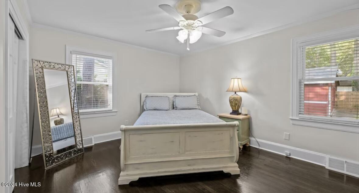 2306 Charles Boulevard Property Photo 6